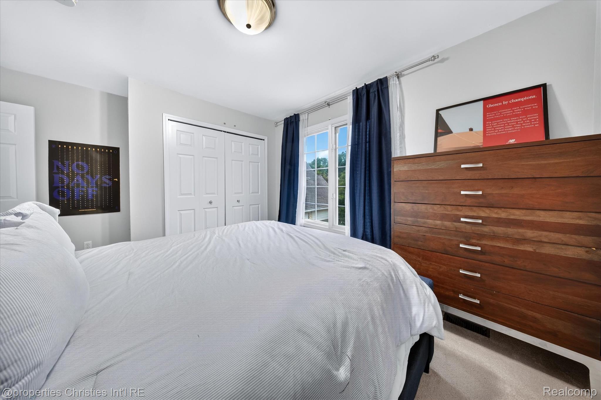 18032 Cascade Drive Property Photo 47