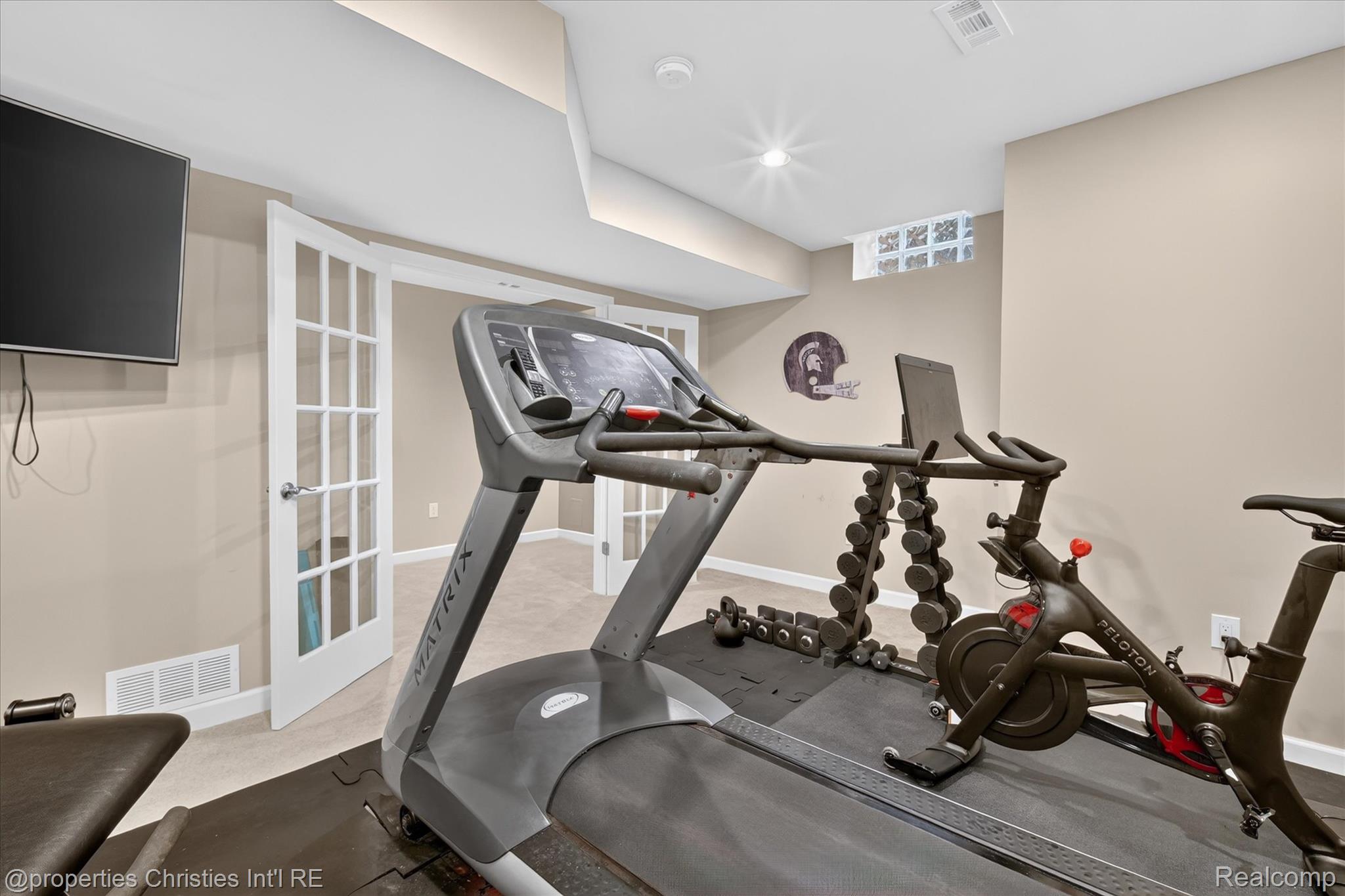 18032 Cascade Drive Property Photo 59
