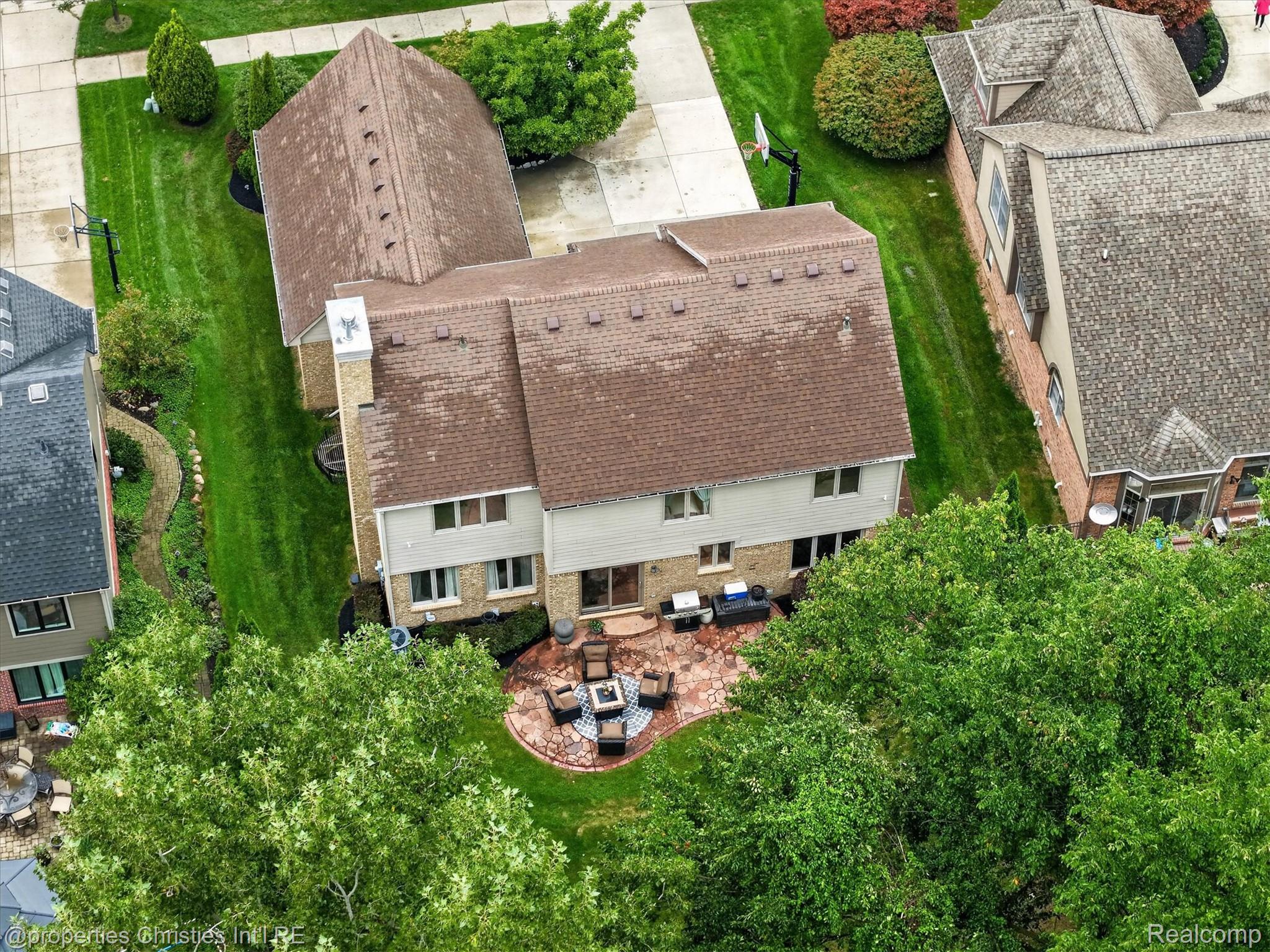 18032 Cascade Drive Property Photo 69