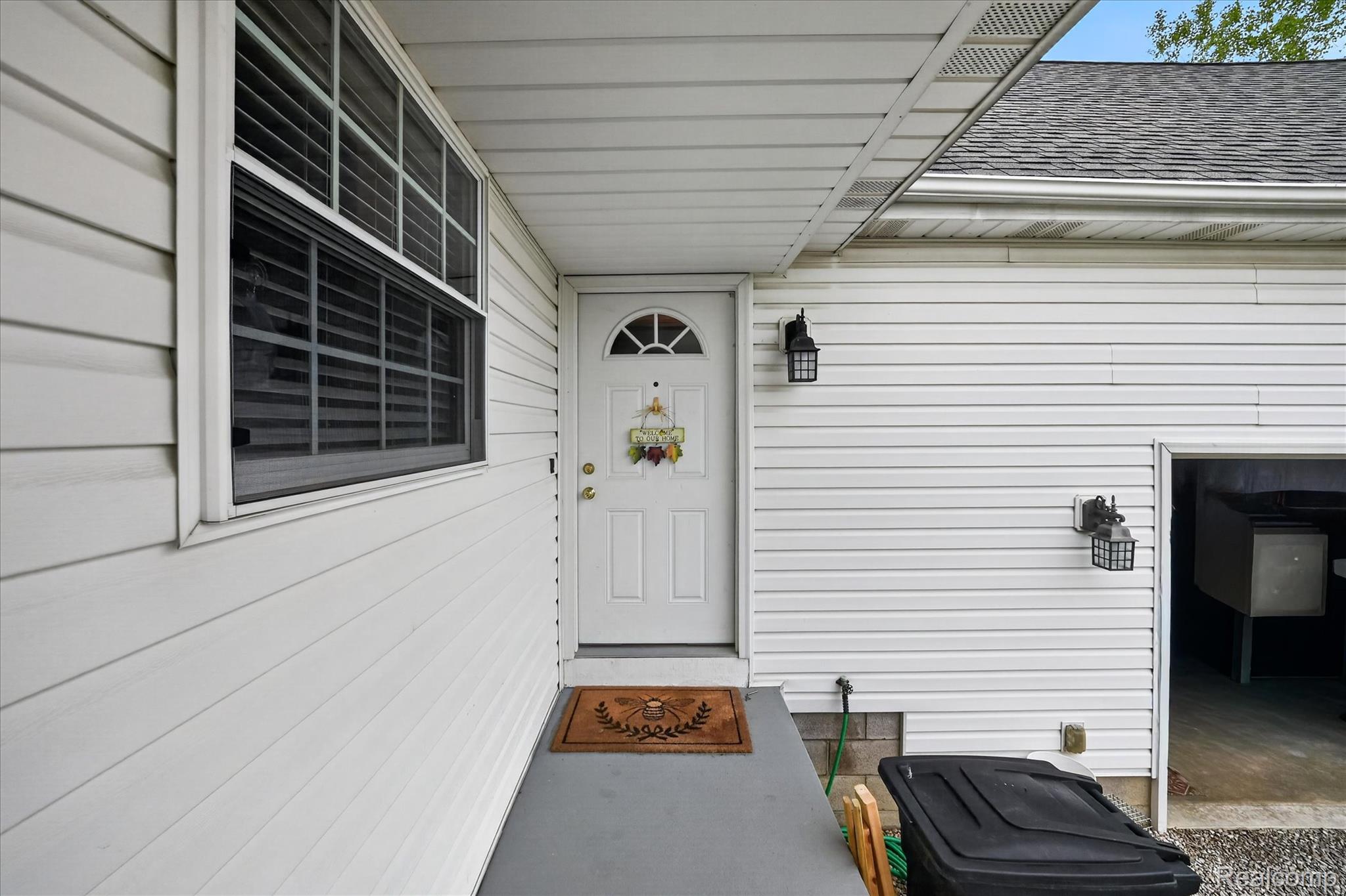 10785 Grafton Road Property Photo 4