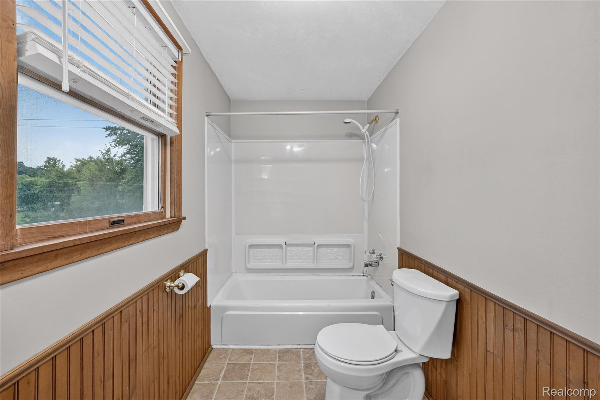 10785 Grafton Road Property Photo 35