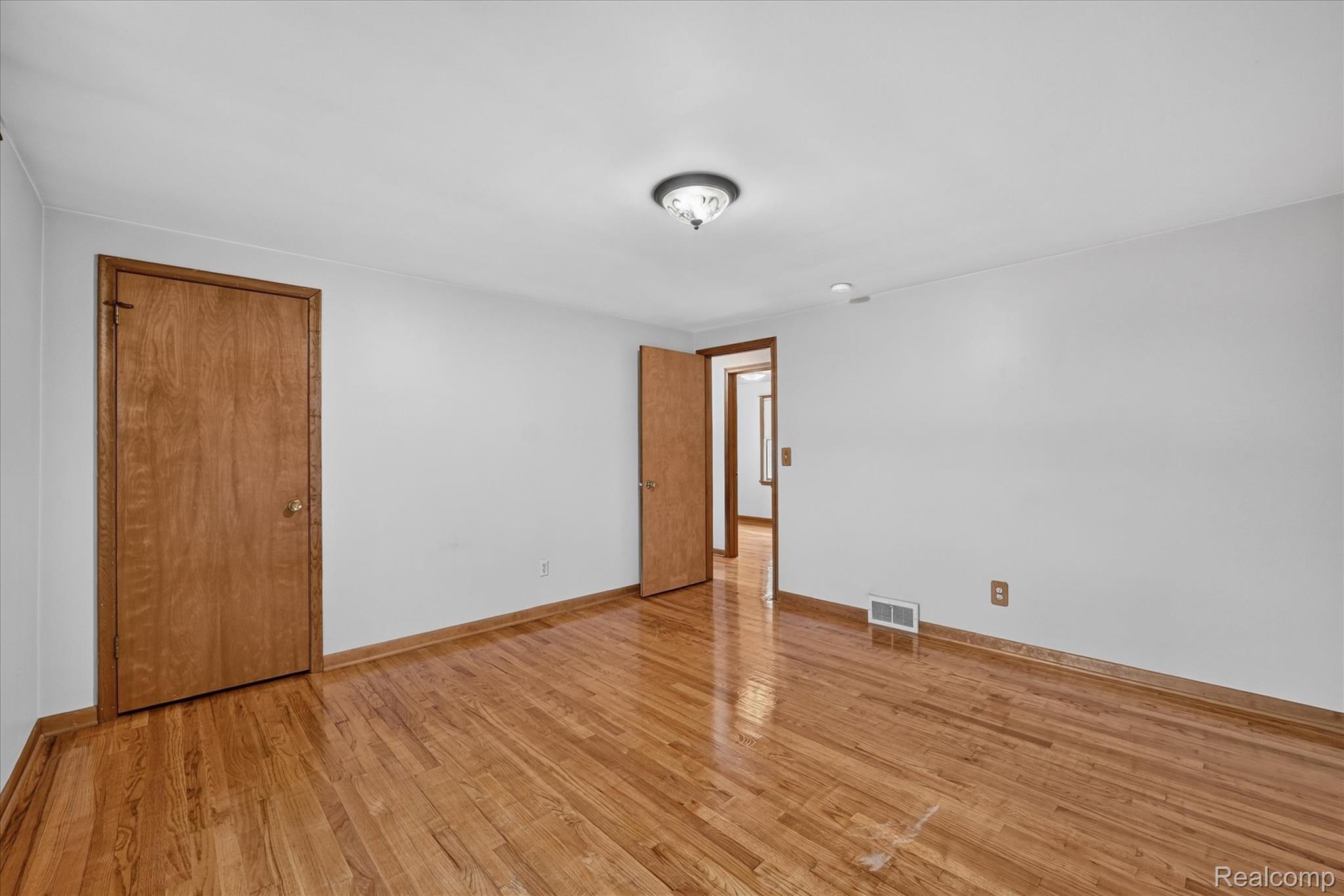 10785 Grafton Road Property Photo 37