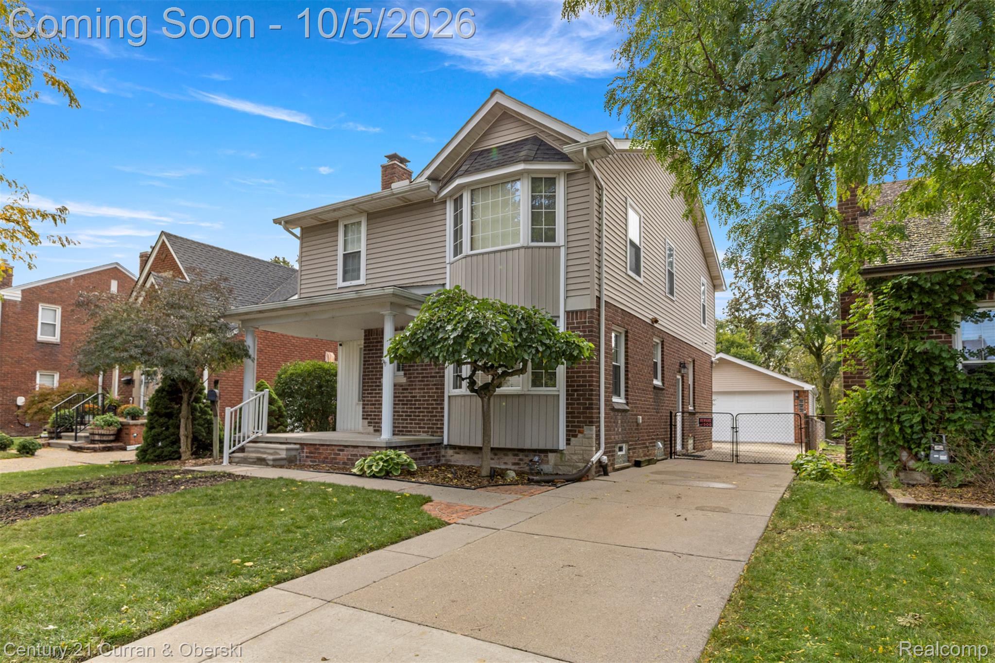 23145 Murray Street Property Photo 2