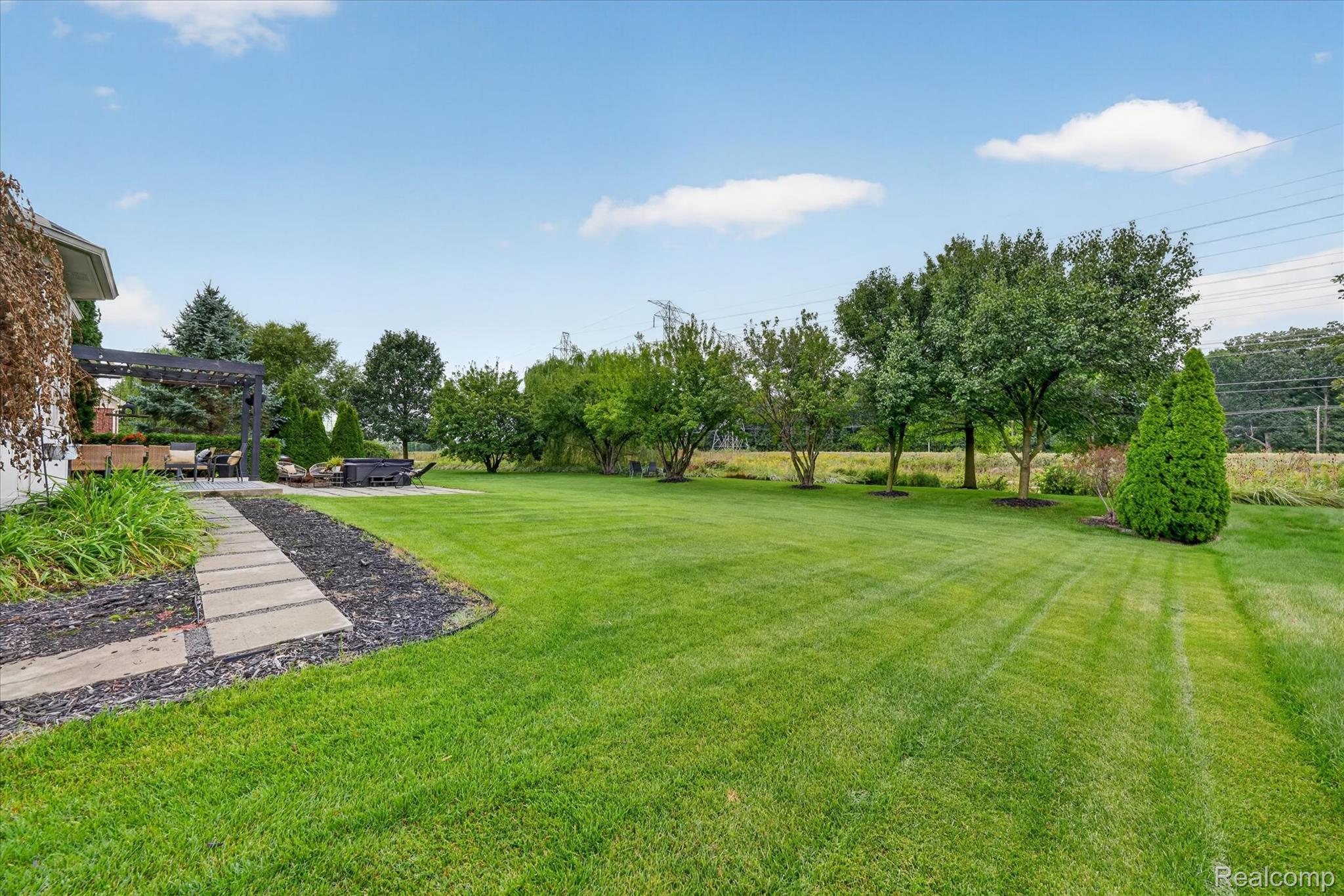 432 E Canford Park Property Photo 45