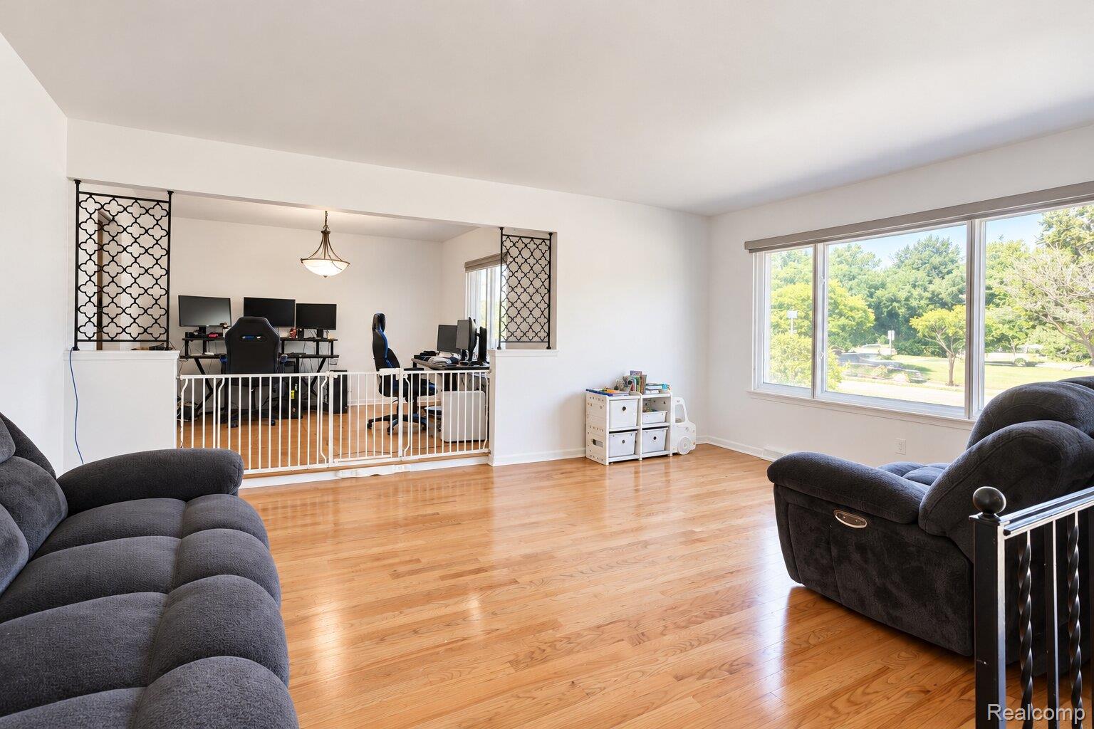 60 E Square Lake Road Property Photo 30