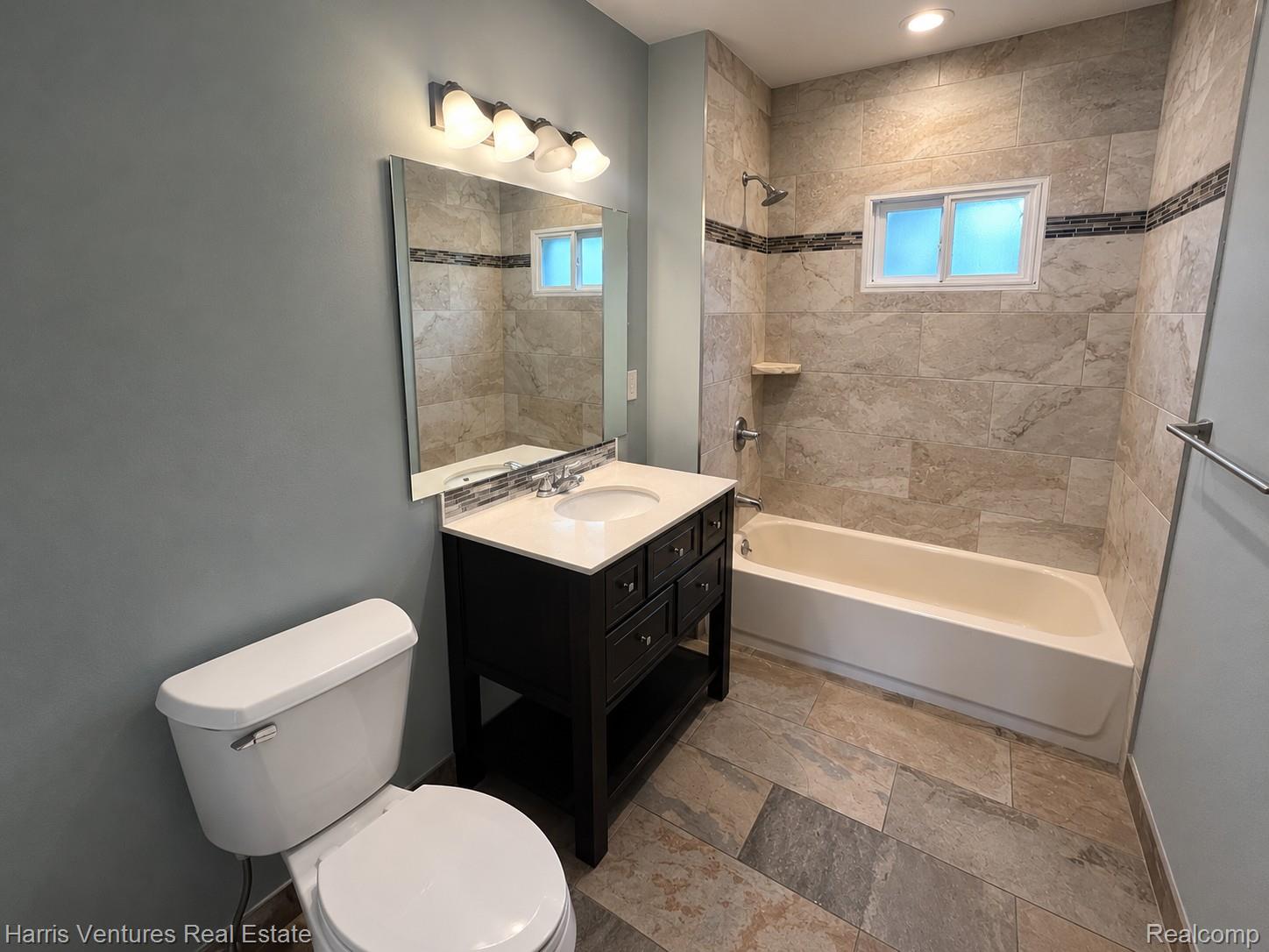 21344 Seminole Street Property Photo 17