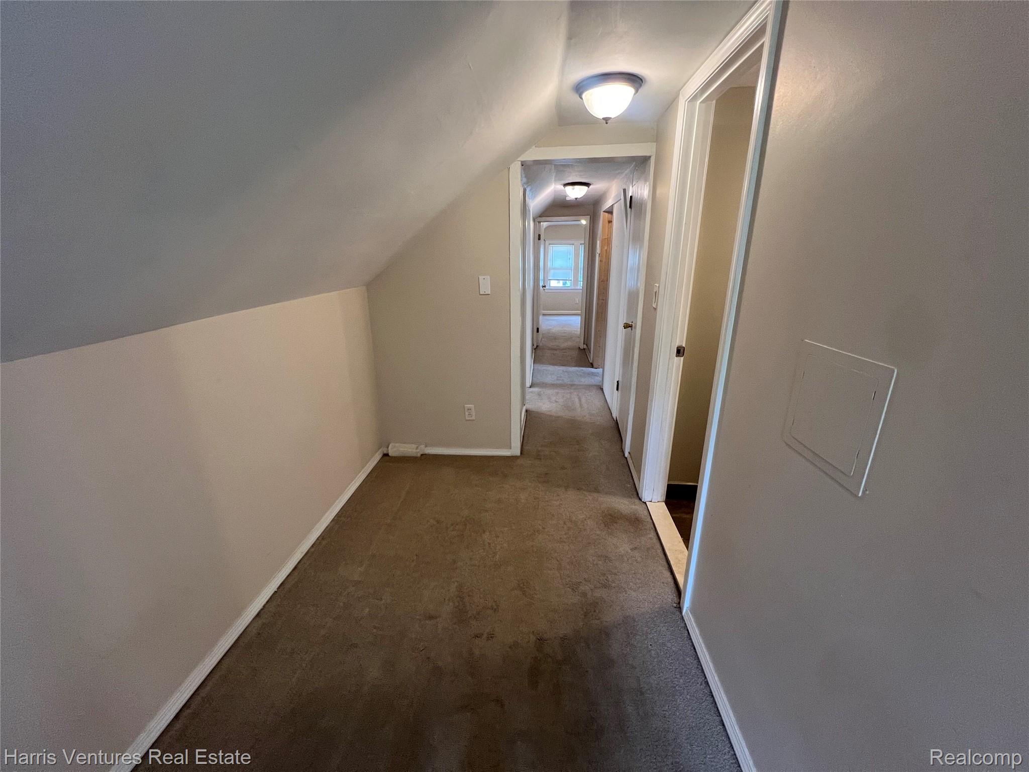 21344 Seminole Street Property Photo 20