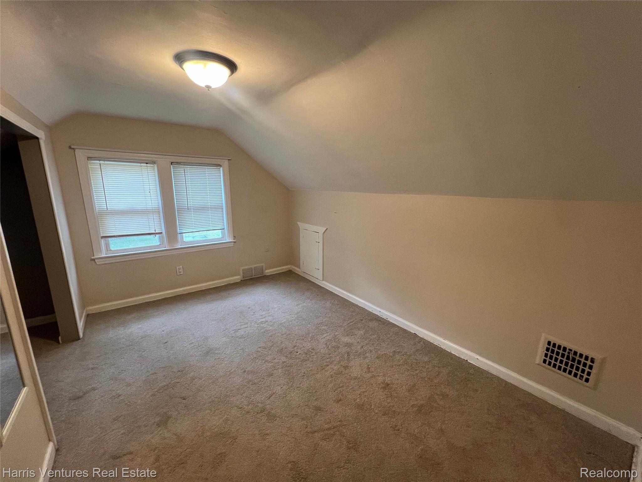 21344 Seminole Street Property Photo 26