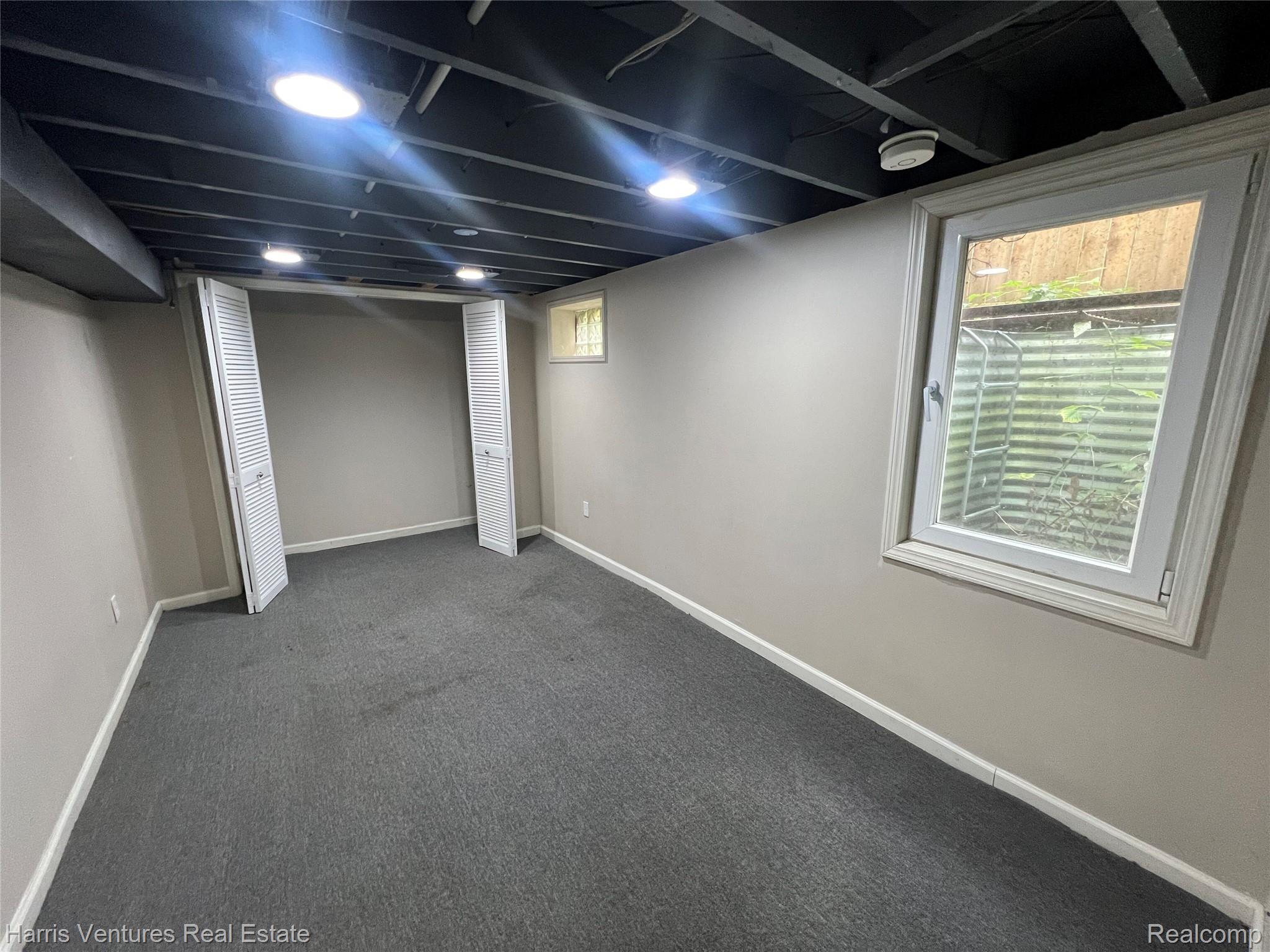 21344 Seminole Street Property Photo 29