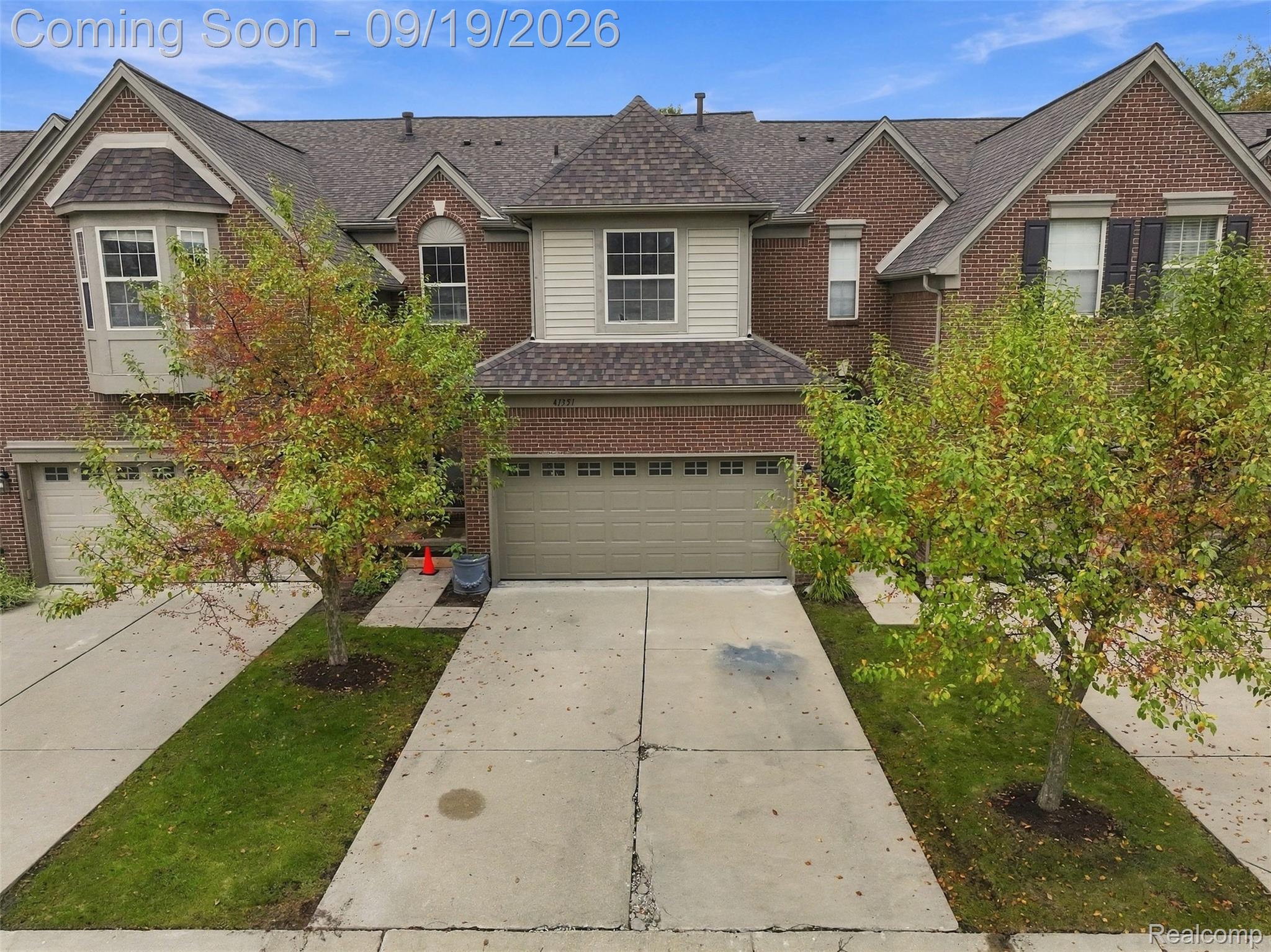 41351 N Maplewood Drive Property Photo 1