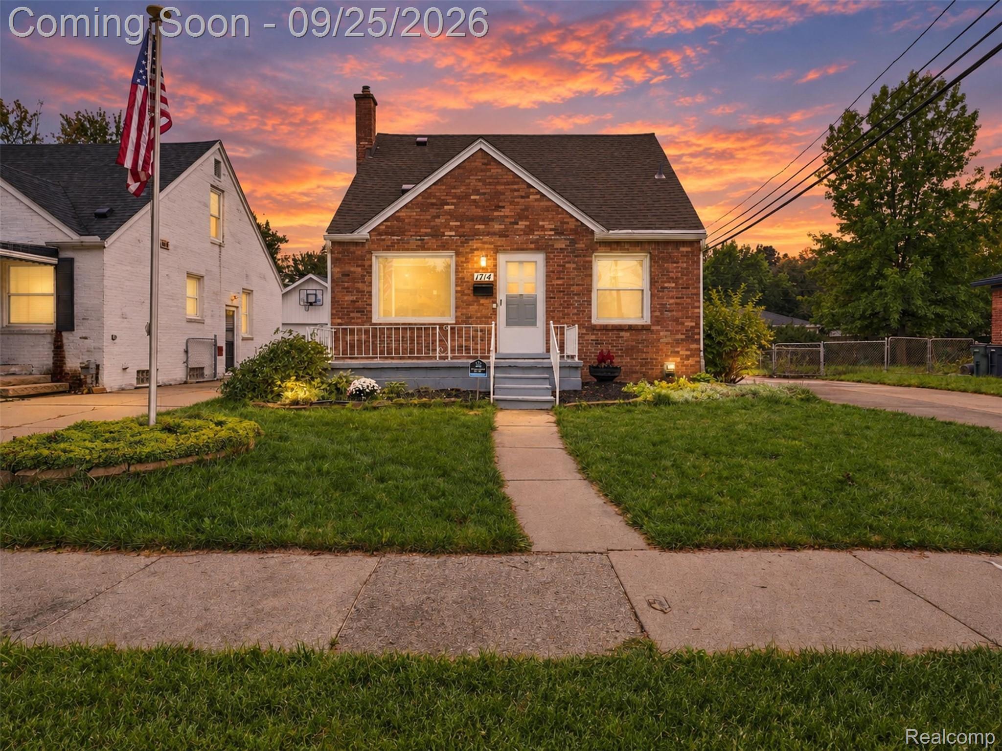 1714 Harwood Avenue Property Photo 1
