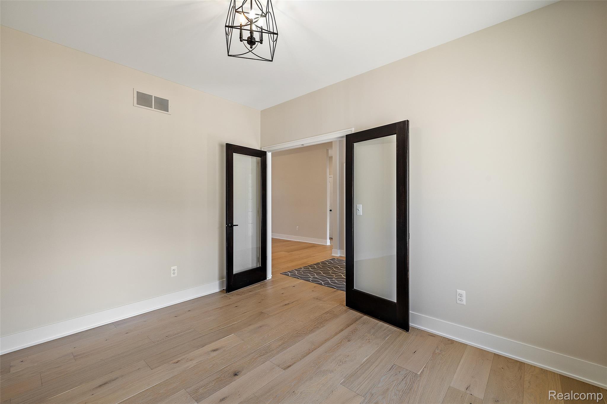 28 Cygnet Circle Property Photo 6
