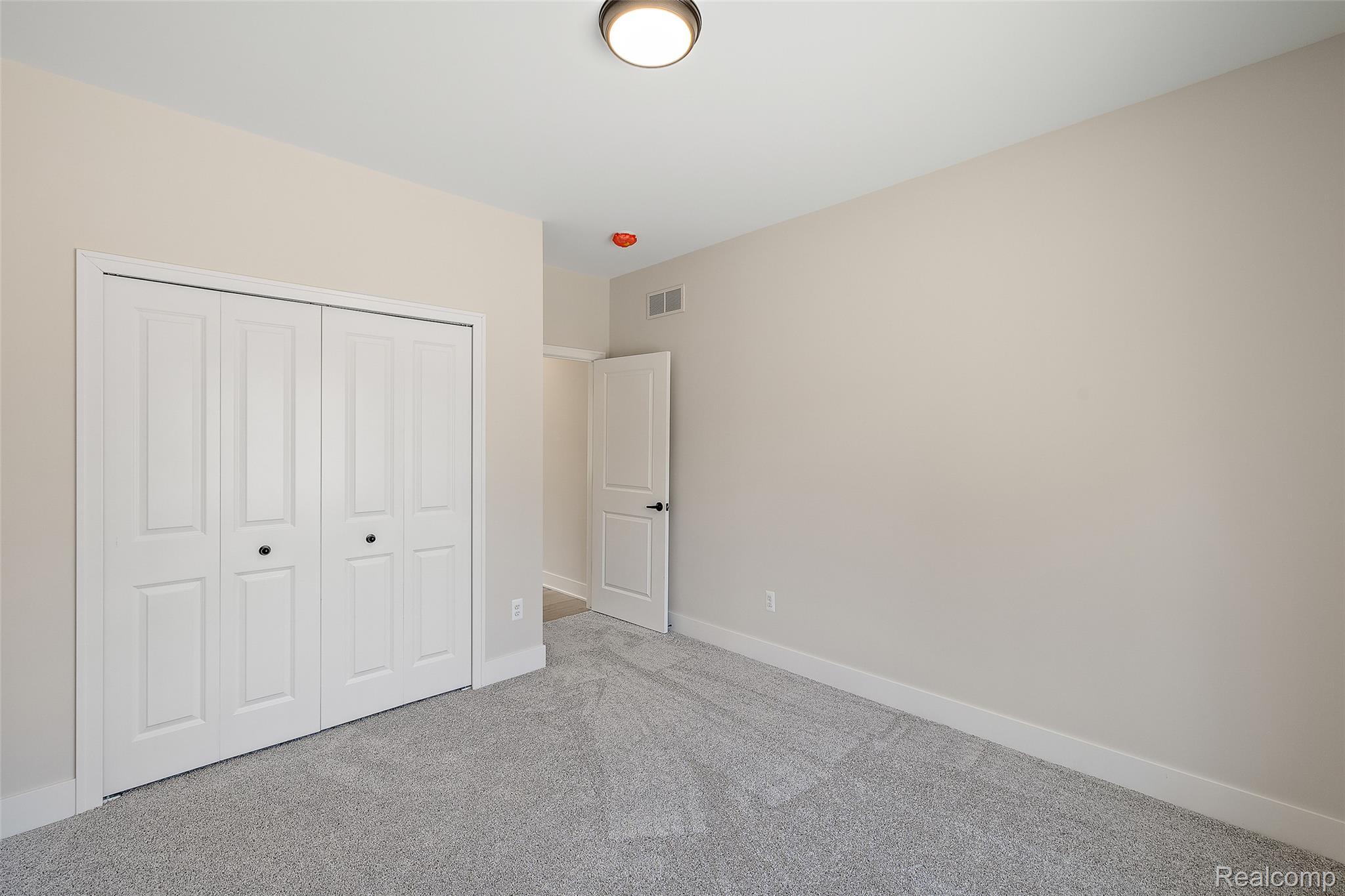 28 Cygnet Circle Property Photo 25
