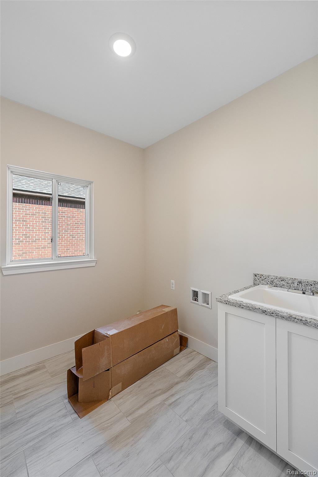 28 Cygnet Circle Property Photo 31