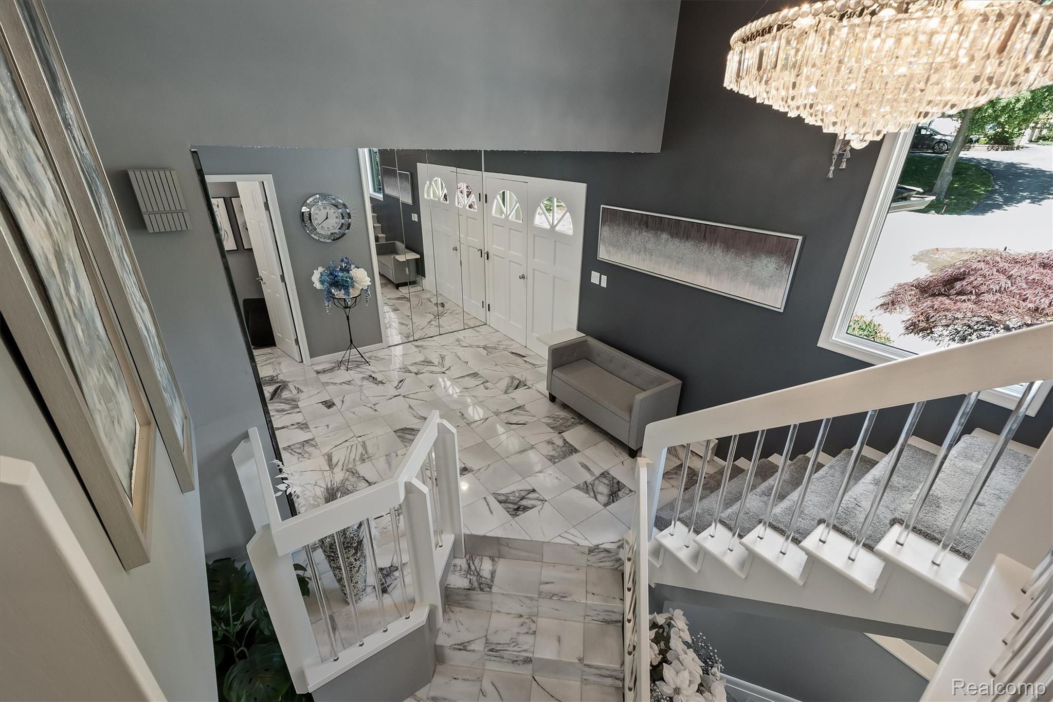 4282 Stoneleigh Road Property Photo 23