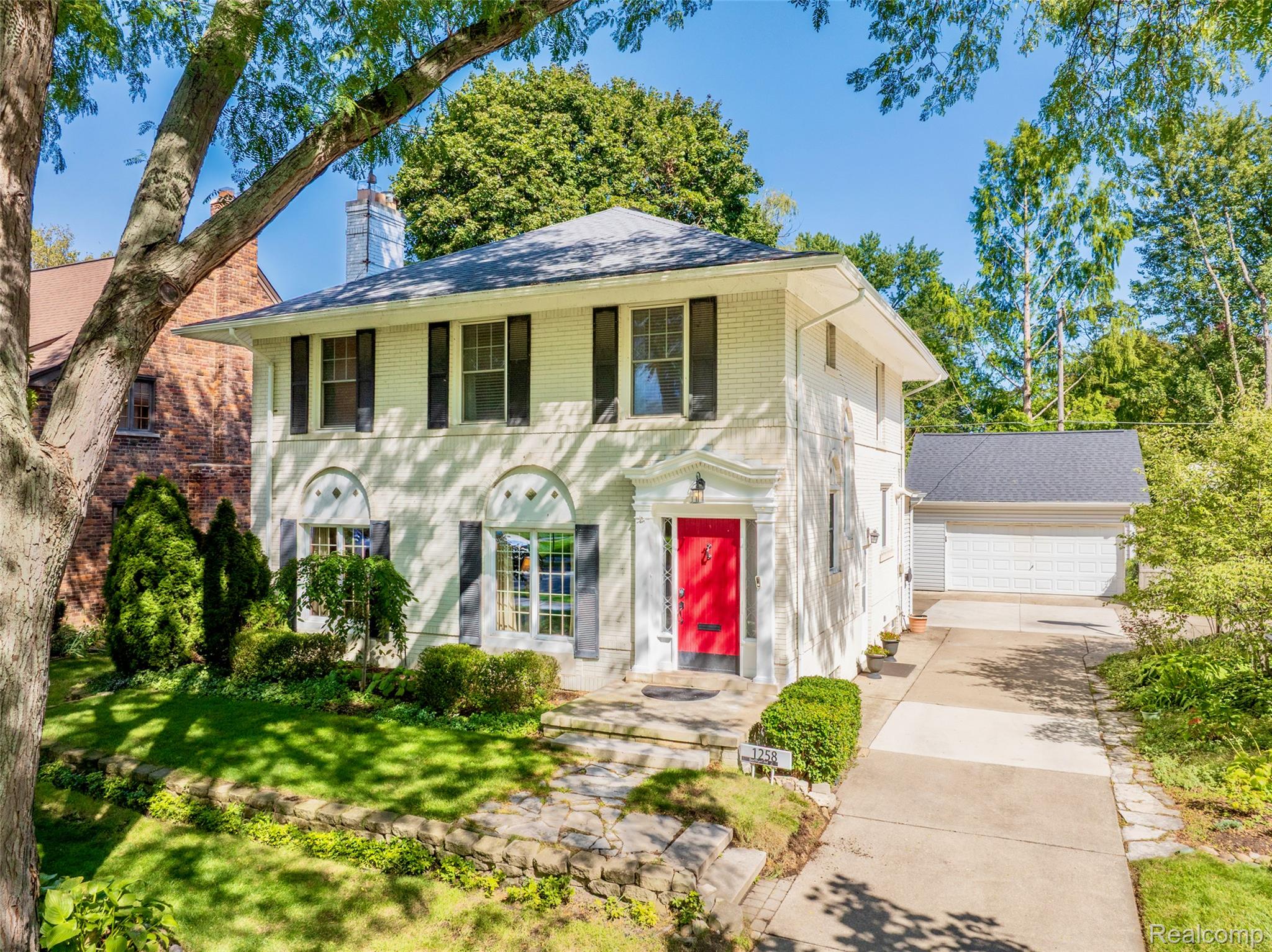 1258 Bedford Road Property Photo 1