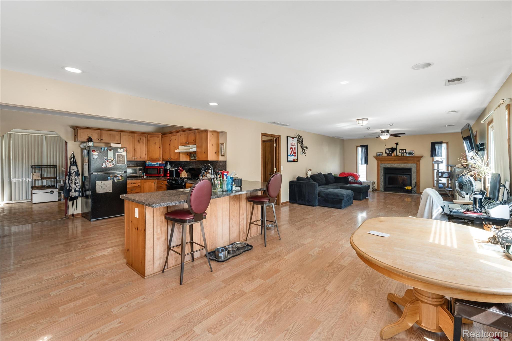 38727 Wade Road Property Photo 9