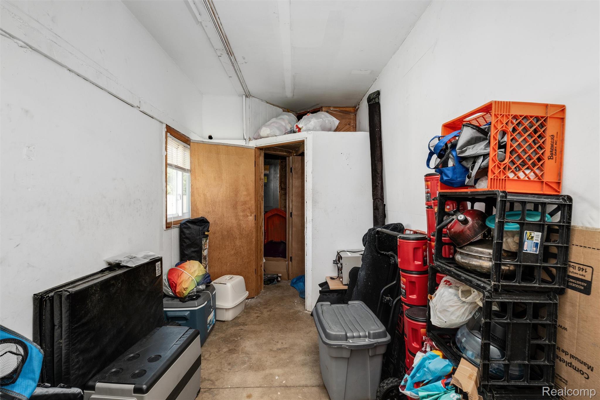 38727 Wade Road Property Photo 15