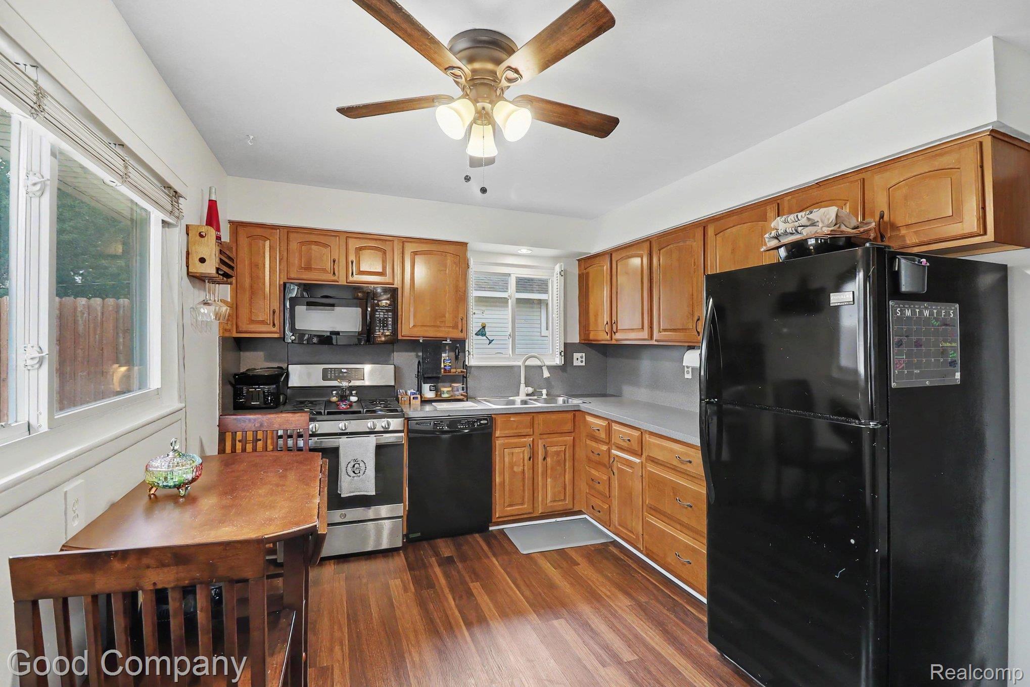 248 Council Avenue Property Photo 2
