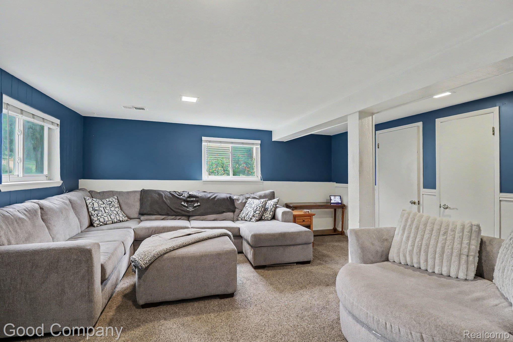 248 Council Avenue Property Photo 4