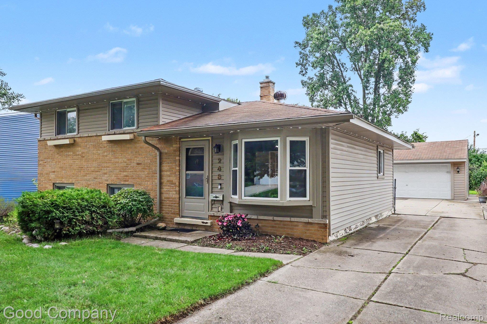 248 Council Avenue Property Photo 6