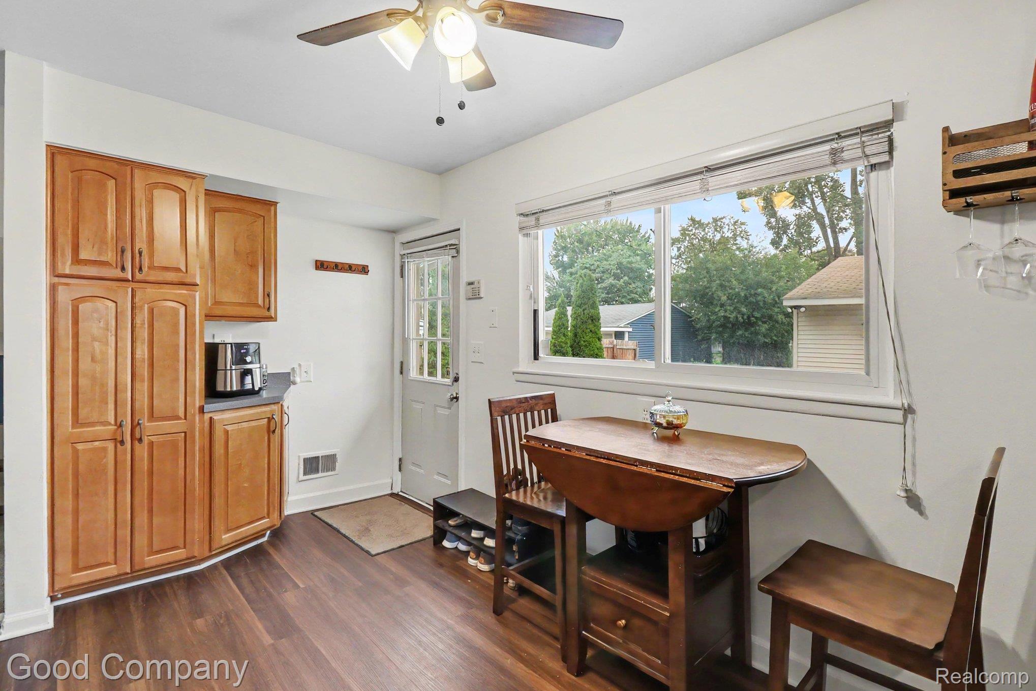 248 Council Avenue Property Photo 9