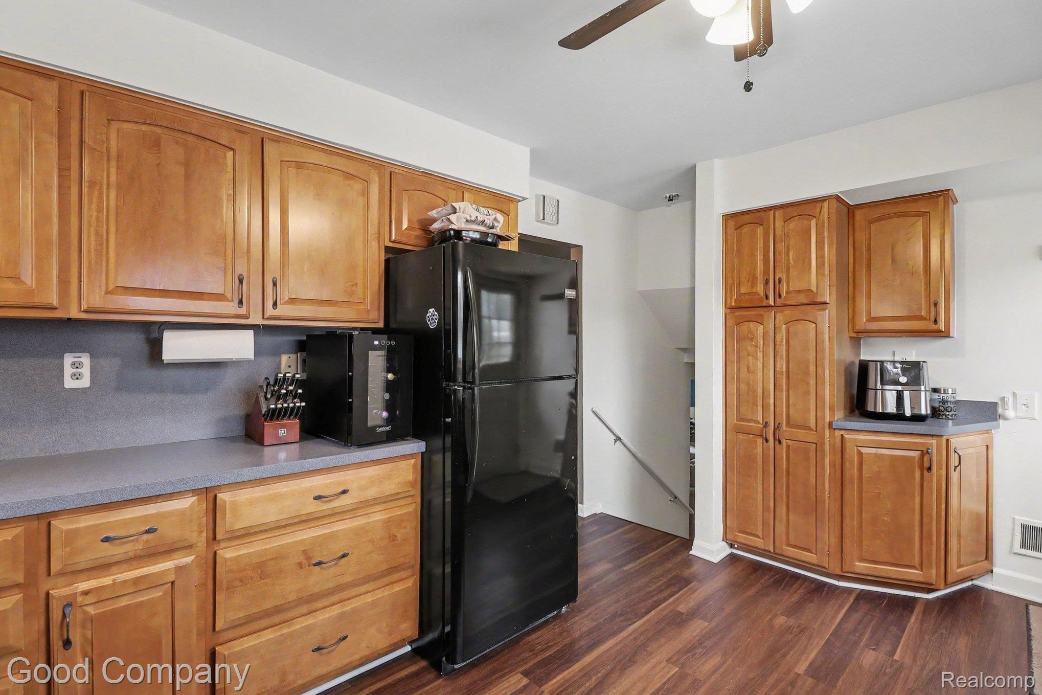 248 Council Avenue Property Photo 10