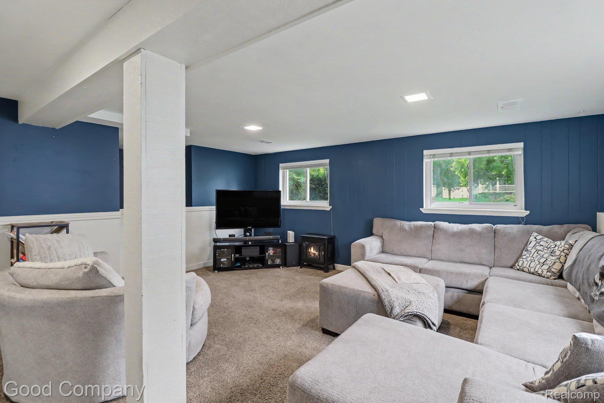 248 Council Avenue Property Photo 12