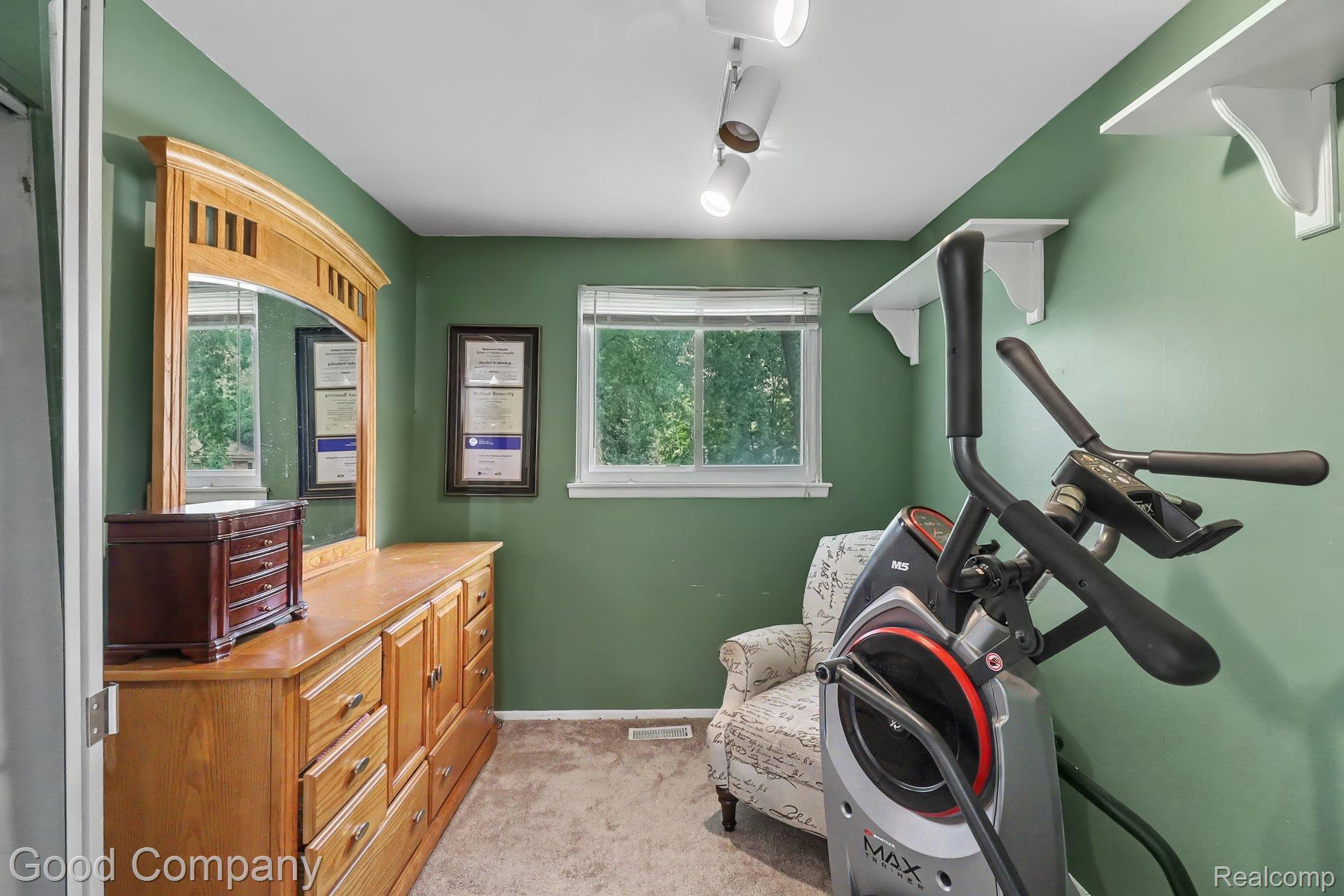248 Council Avenue Property Photo 16