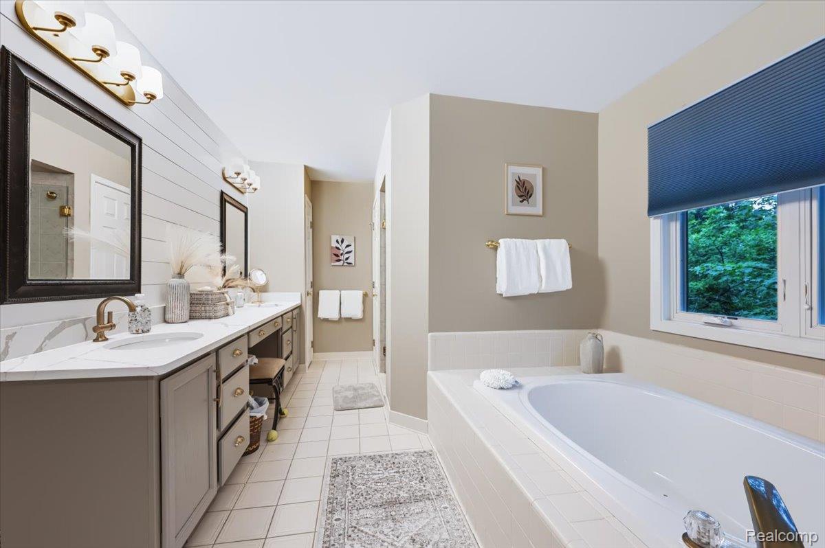8818 Morning Mist Drive Property Photo 18