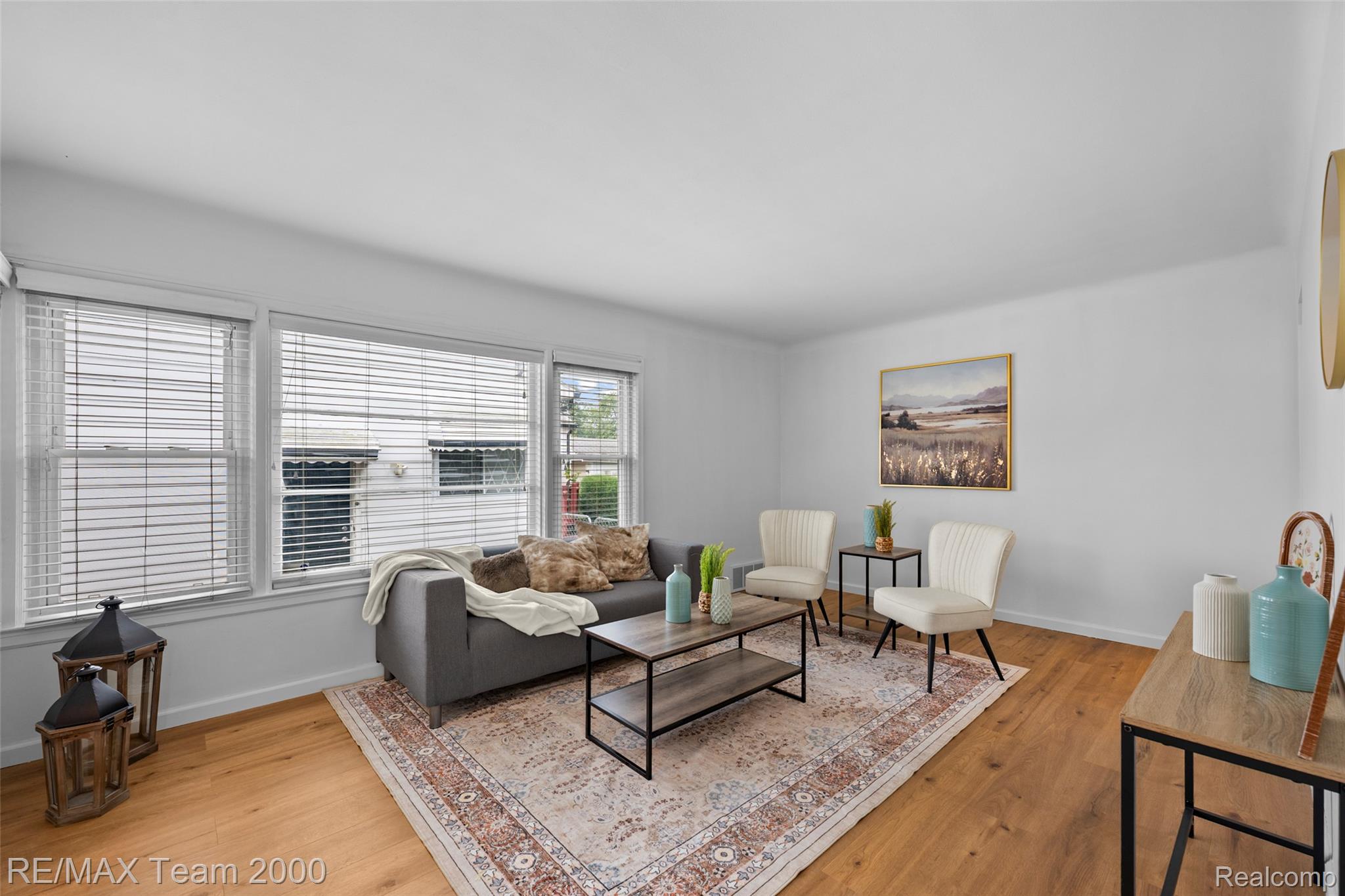 22459 Wilmot Avenue Property Photo 9