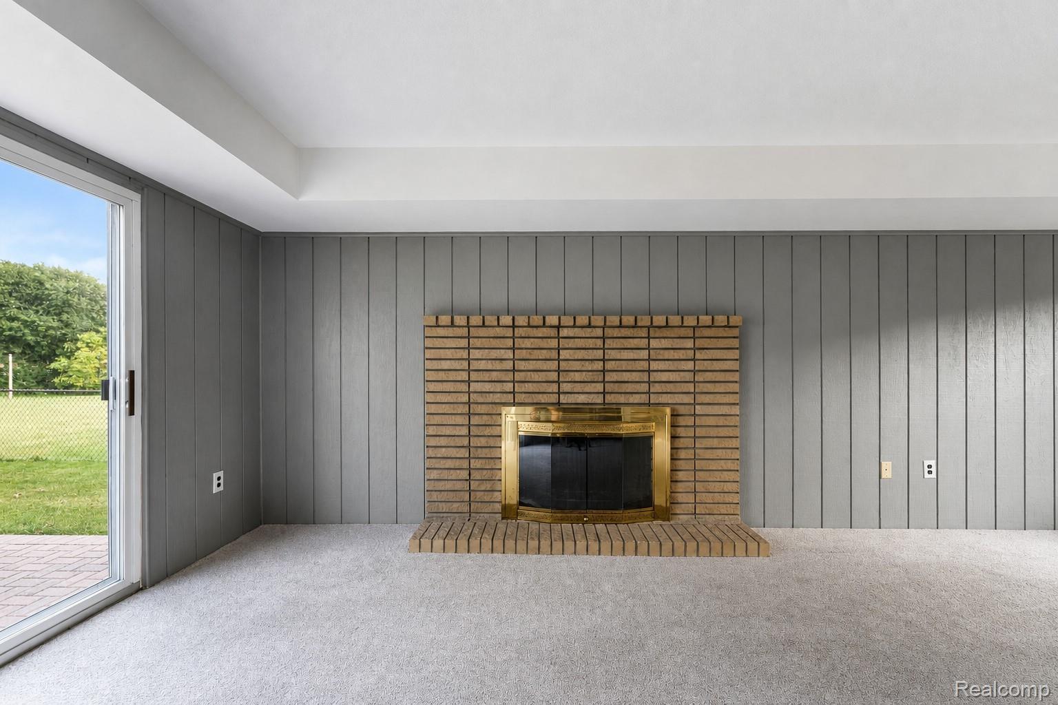 201 Charterhouse Drive Property Photo 8