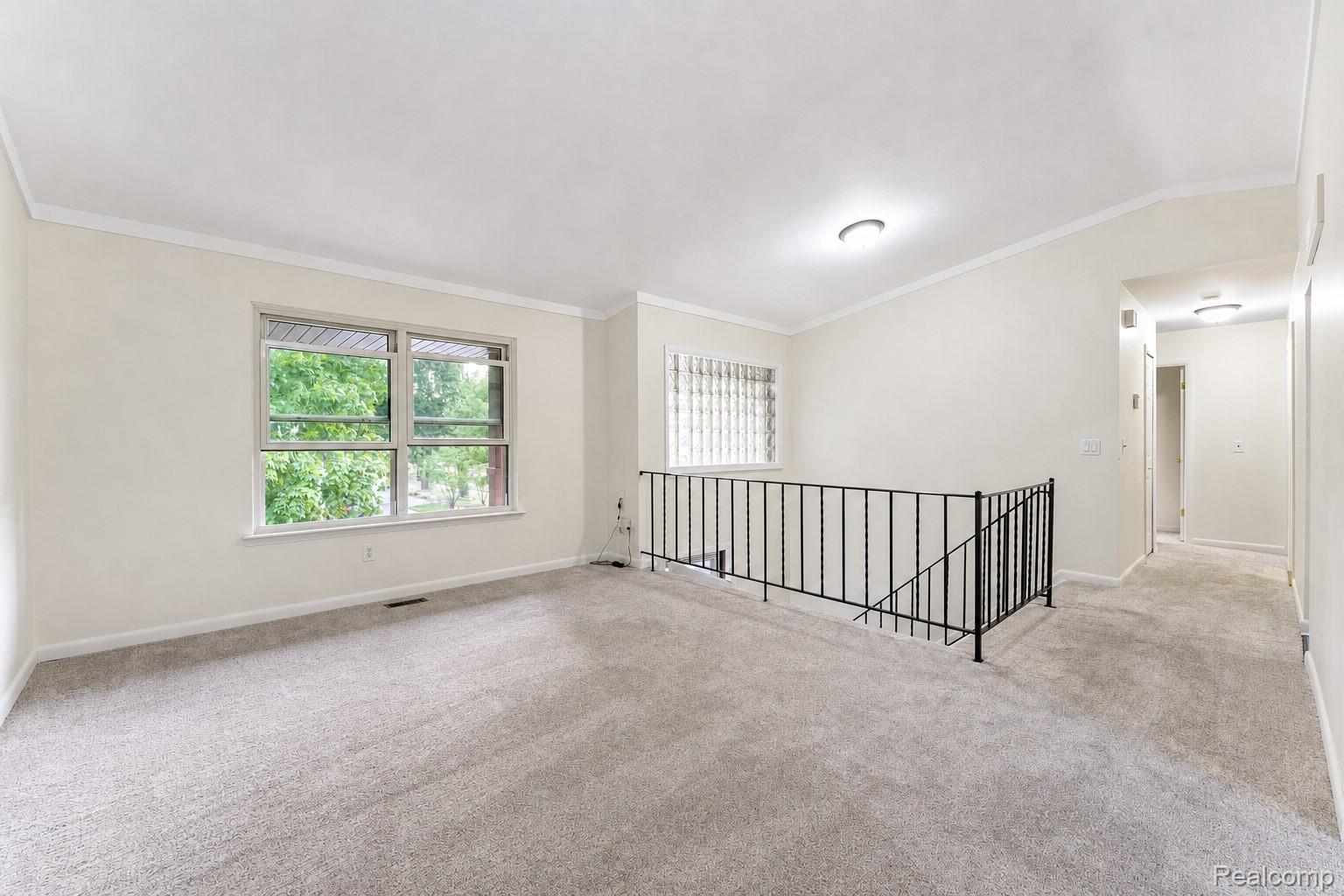 201 Charterhouse Drive Property Photo 16