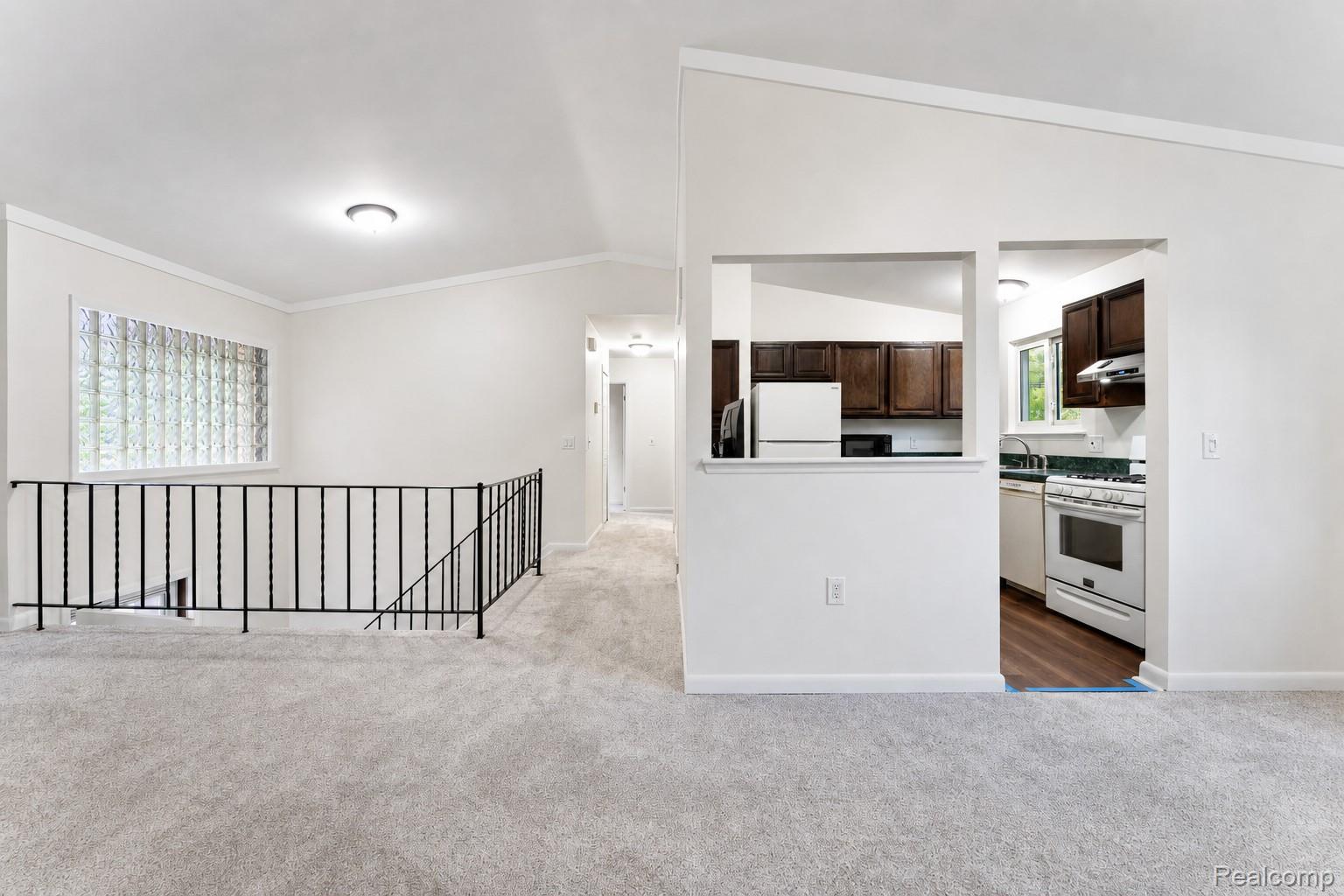 201 Charterhouse Drive Property Photo 17