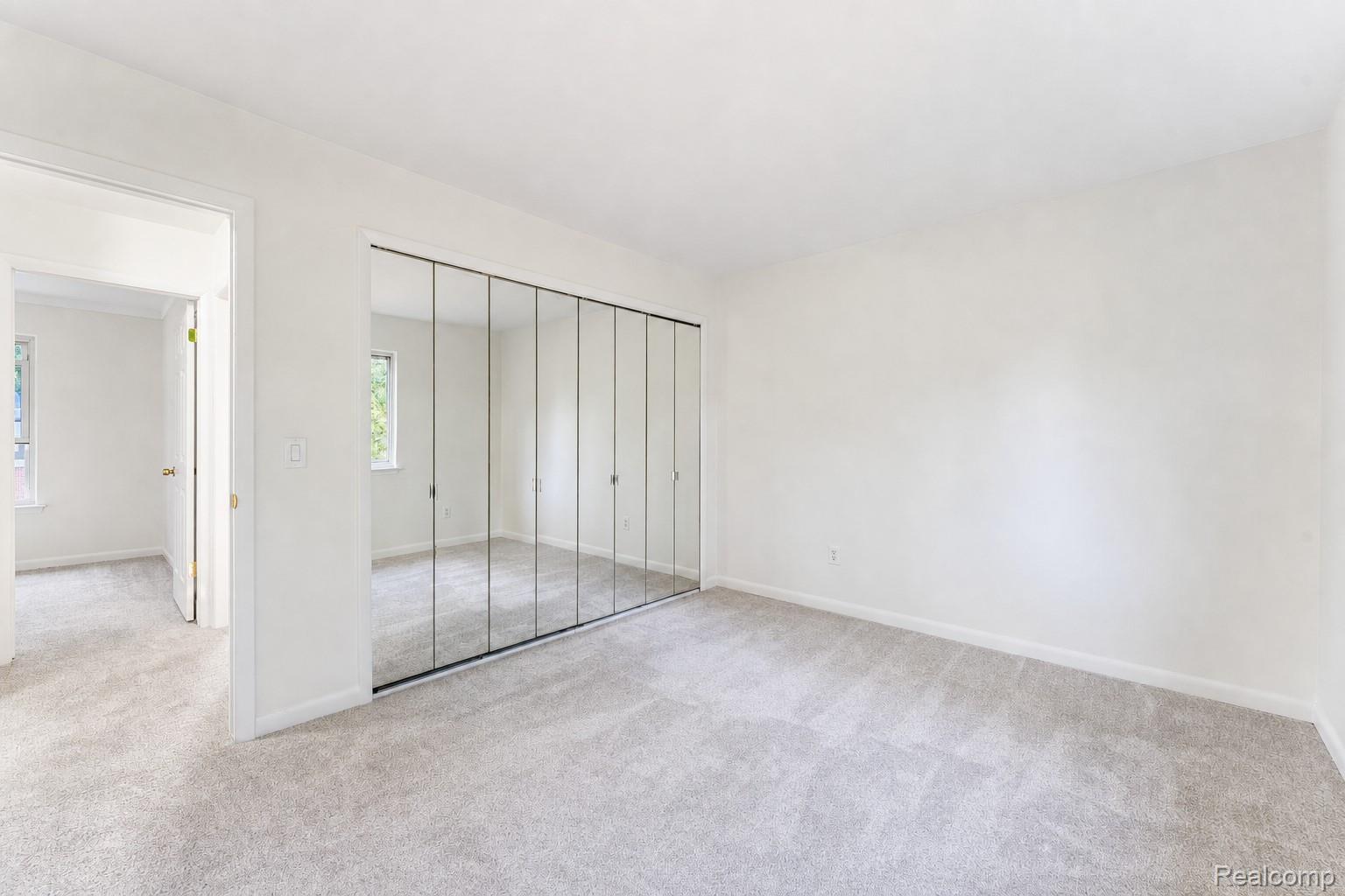 201 Charterhouse Drive Property Photo 25