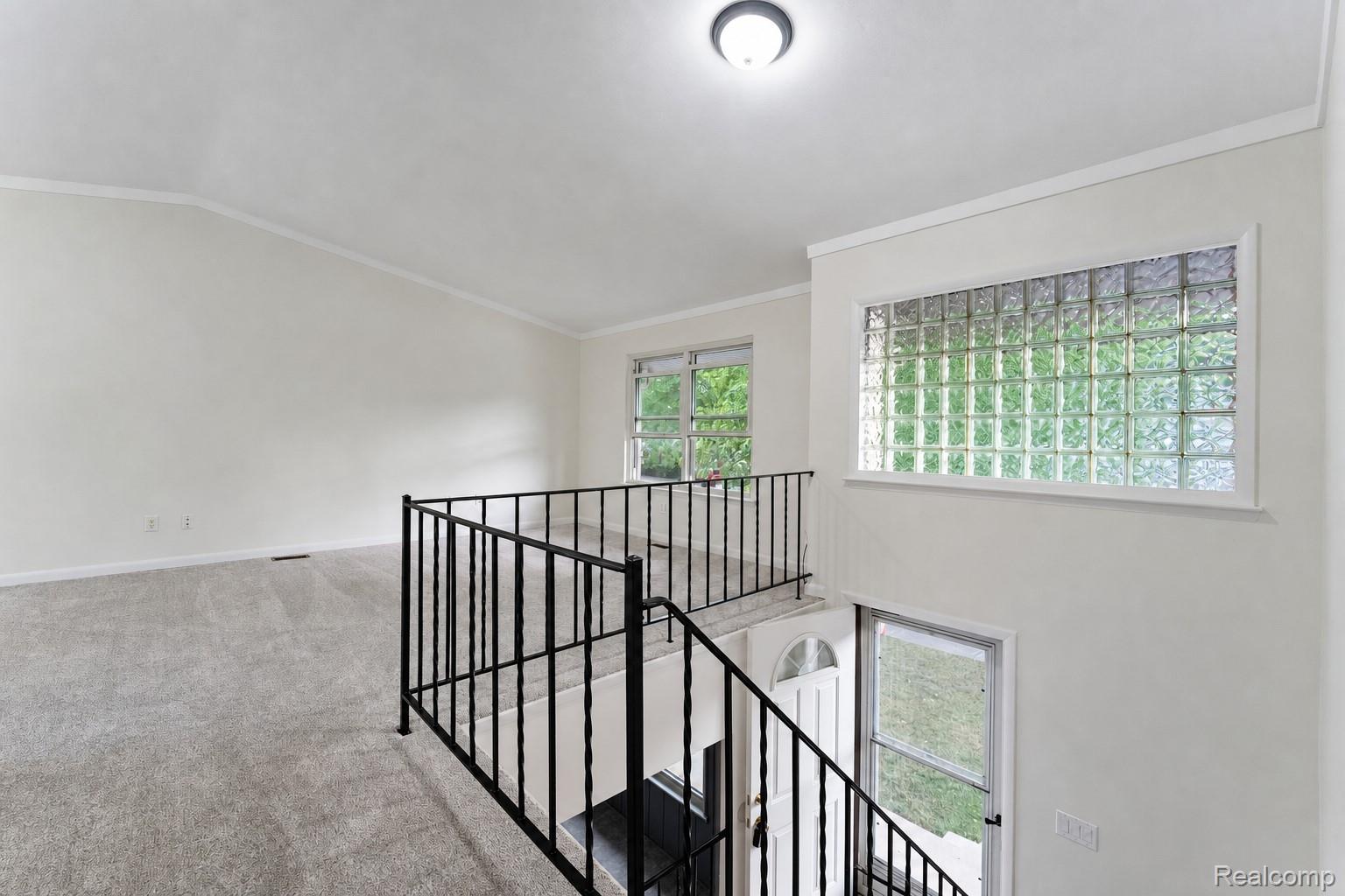 201 Charterhouse Drive Property Photo 34