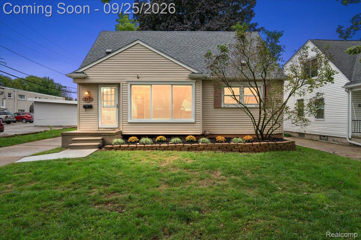 317 Walnut Avenue Property Photo 1