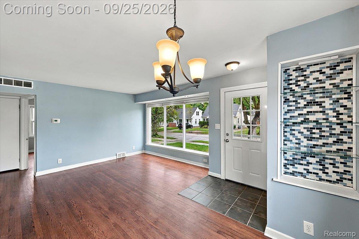 317 Walnut Avenue Property Photo 13