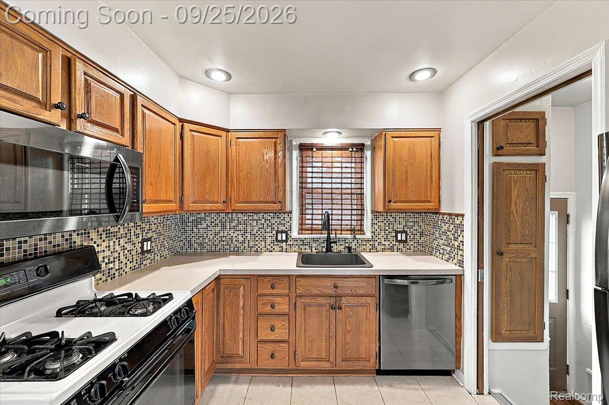 317 Walnut Avenue Property Photo 18