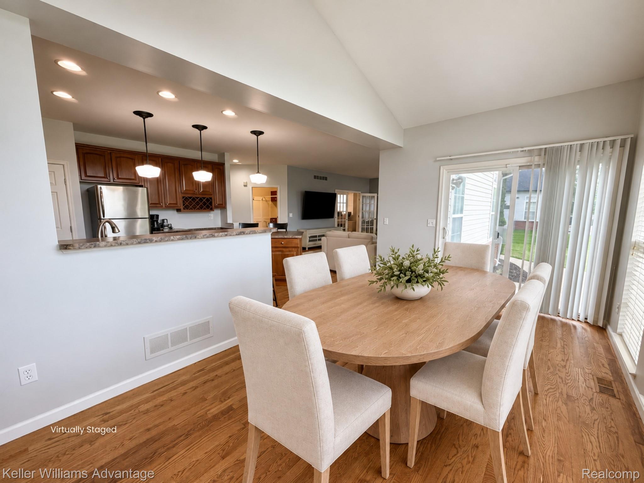 26123 Cornell Drive Property Photo 11