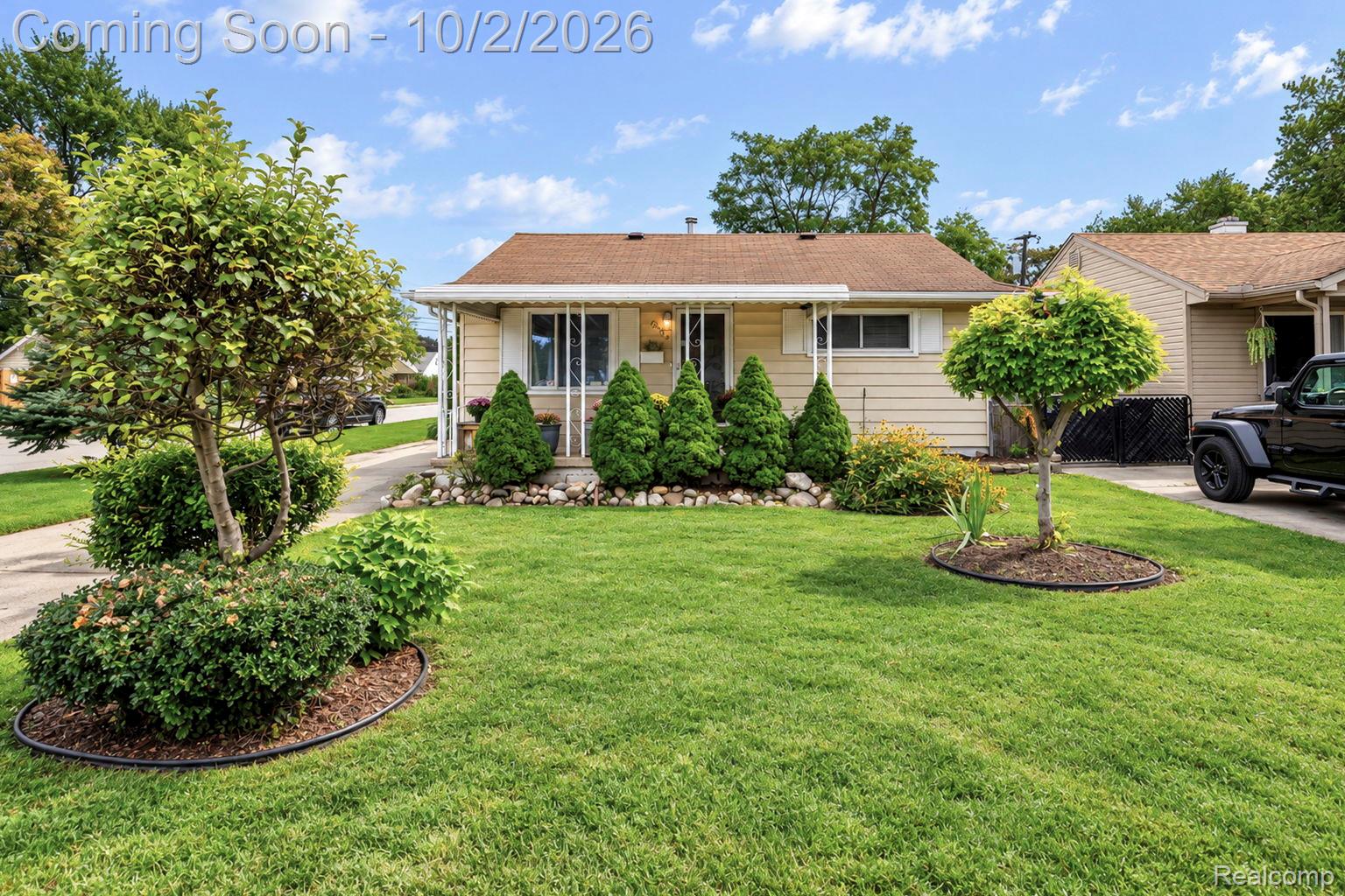 6021 Mayfair Street Property Photo 1