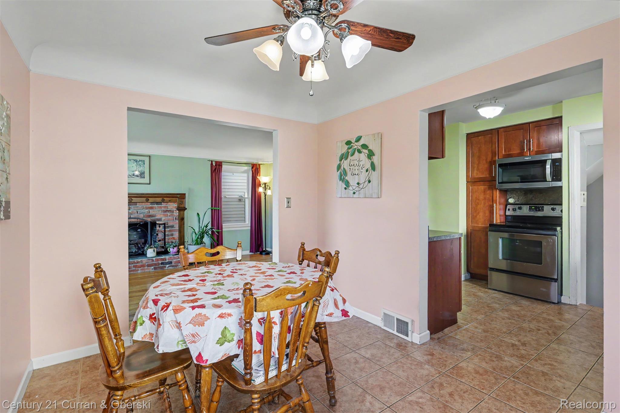14991 College Avenue Property Photo 20