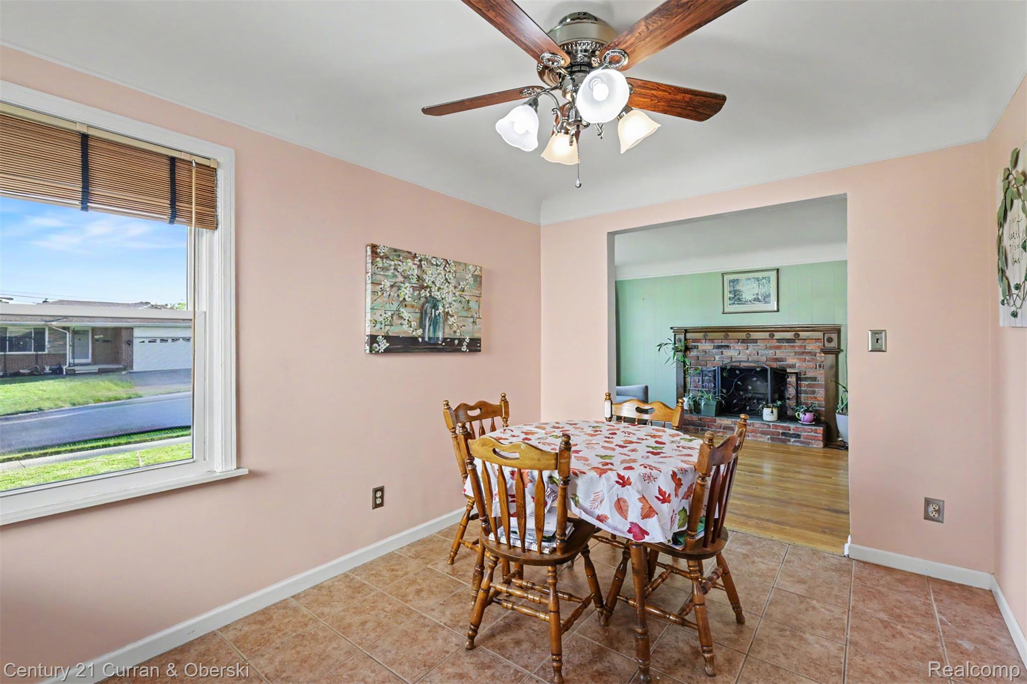 14991 College Avenue Property Photo 21