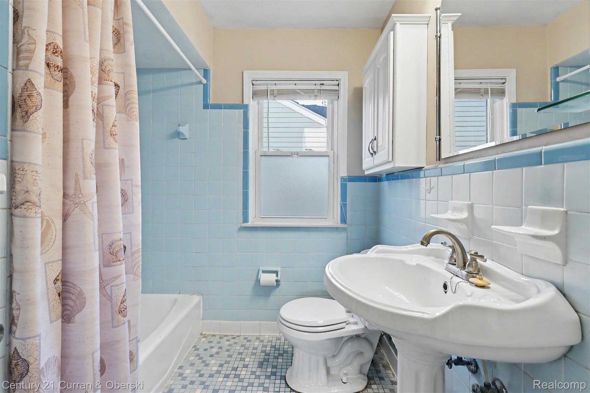 14991 College Avenue Property Photo 26