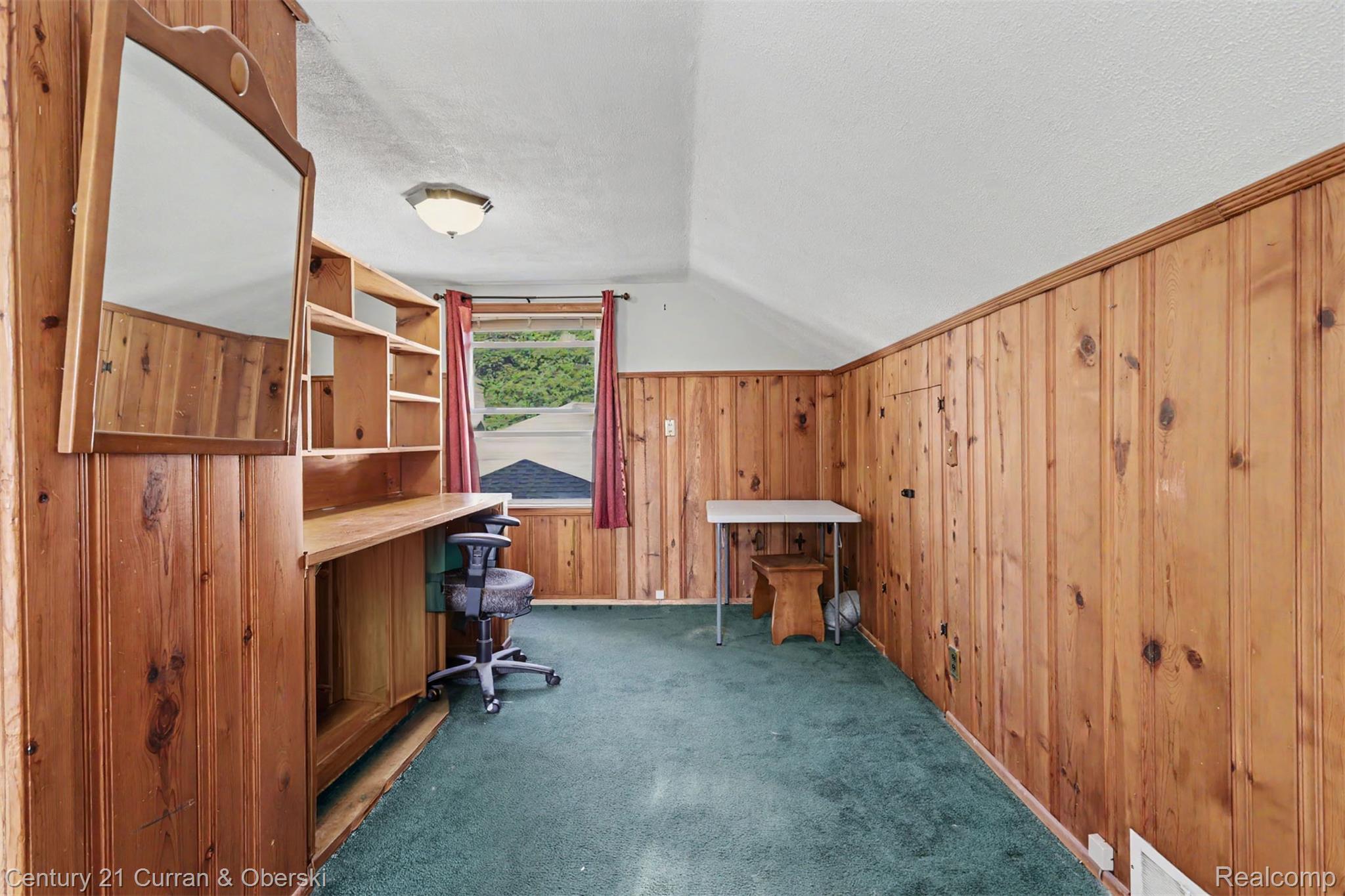 14991 College Avenue Property Photo 37