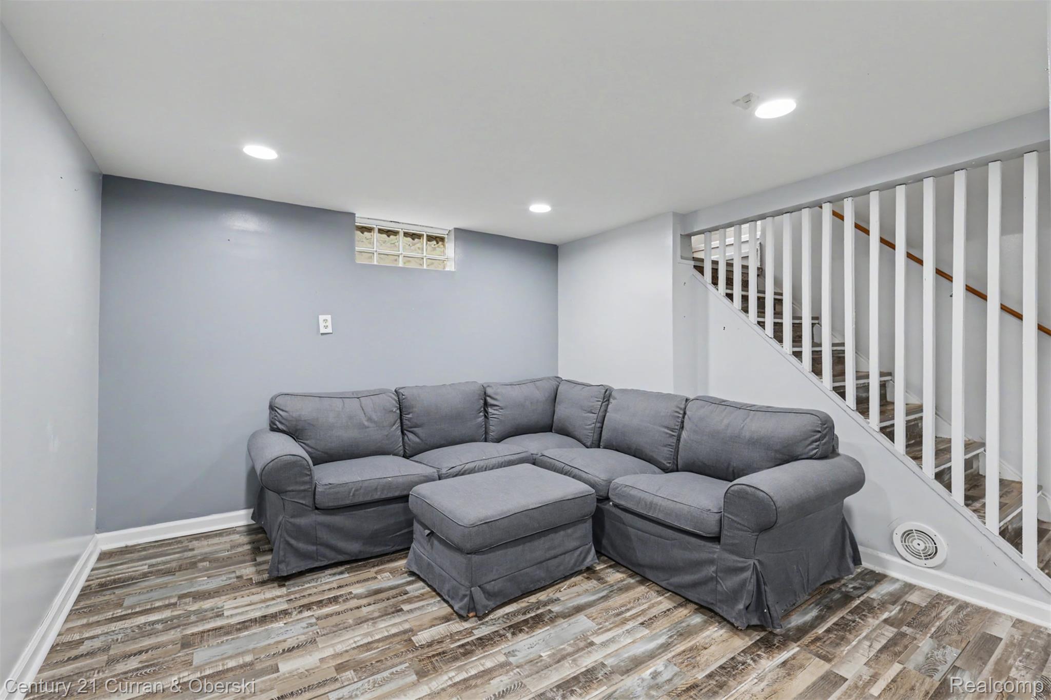 14991 College Avenue Property Photo 38