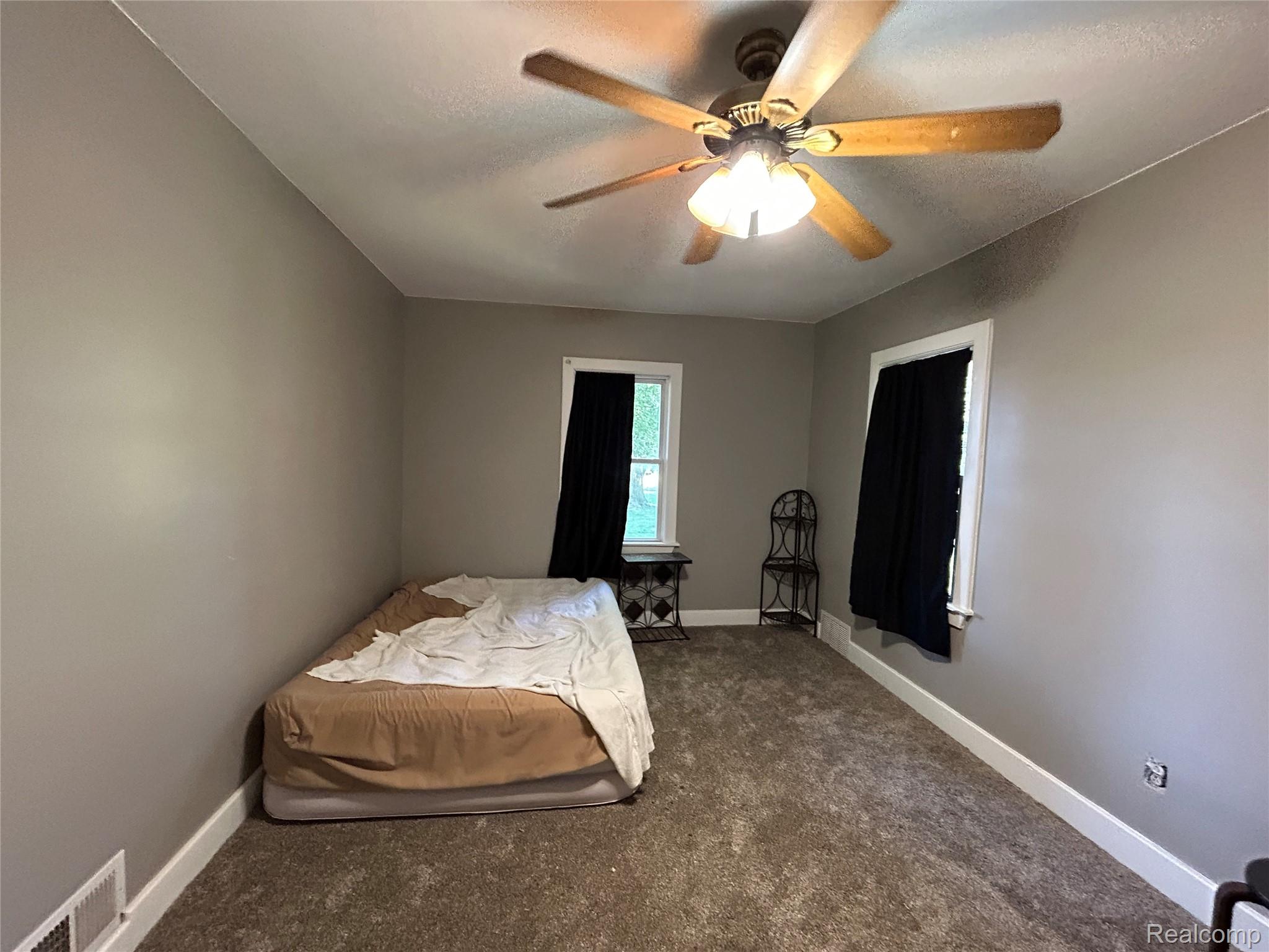 16465 Almont Road Property Photo 11