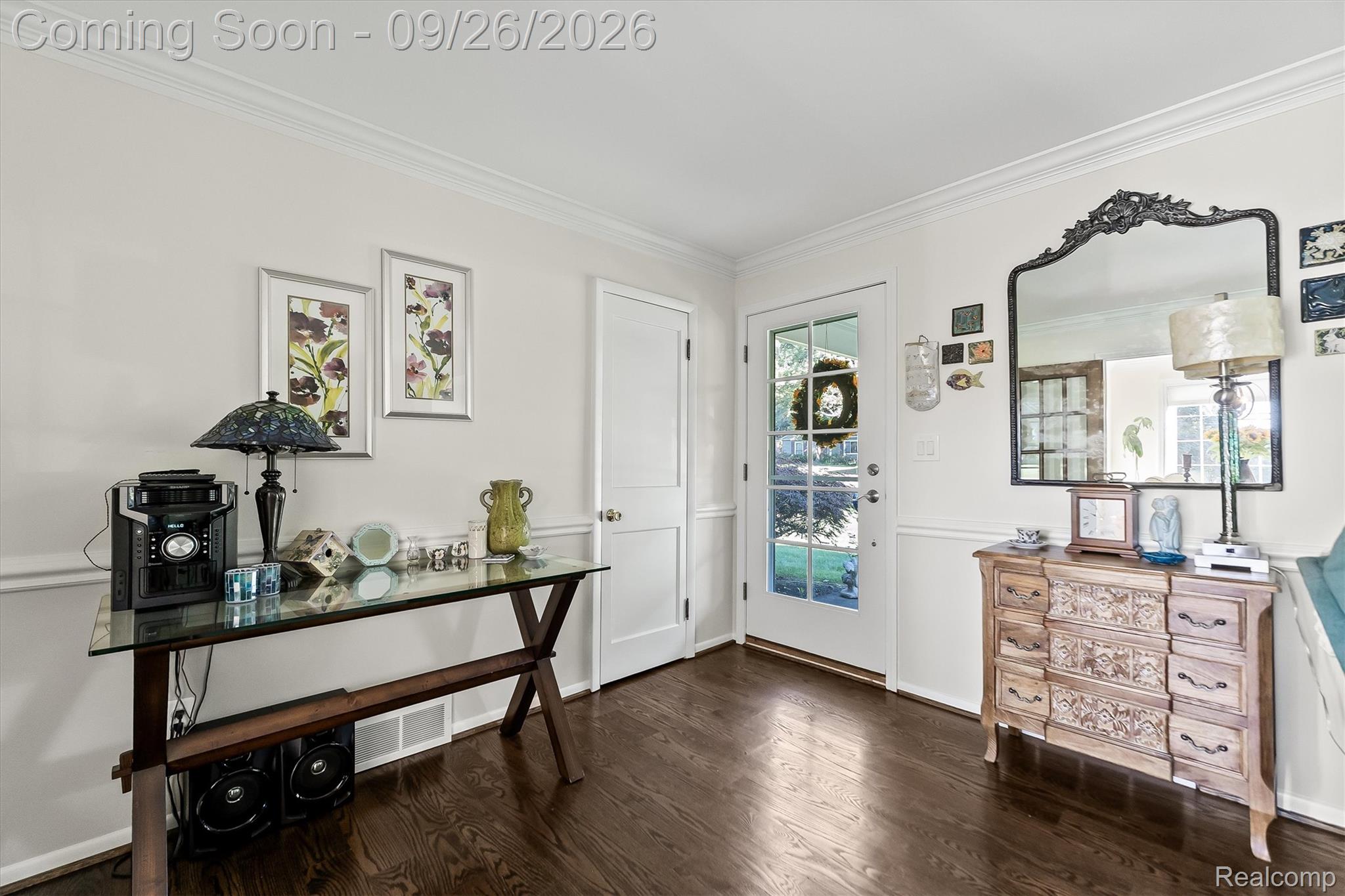 411 Maplehill Road Property Photo 5
