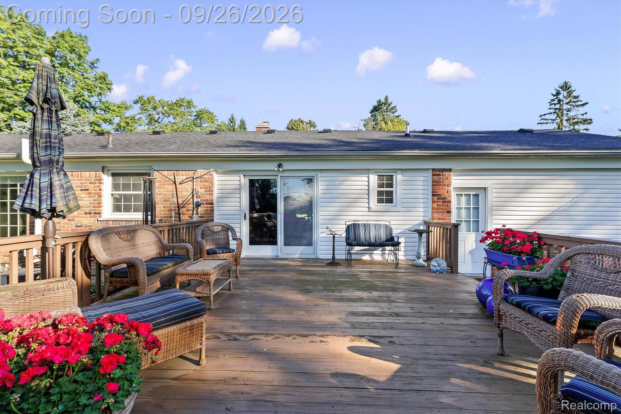 411 Maplehill Road Property Photo 23