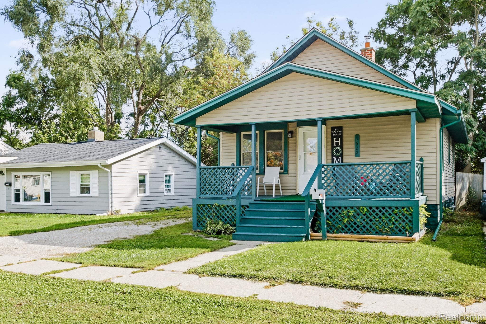1622 Francis Street Property Photo 1